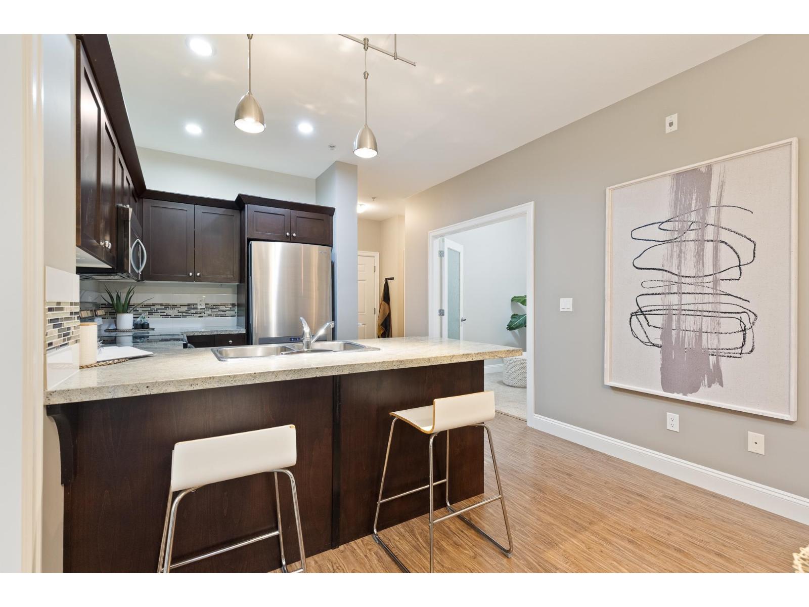 406 45640 ALMA AVENUE, Vedder Crossing, Chilliwack