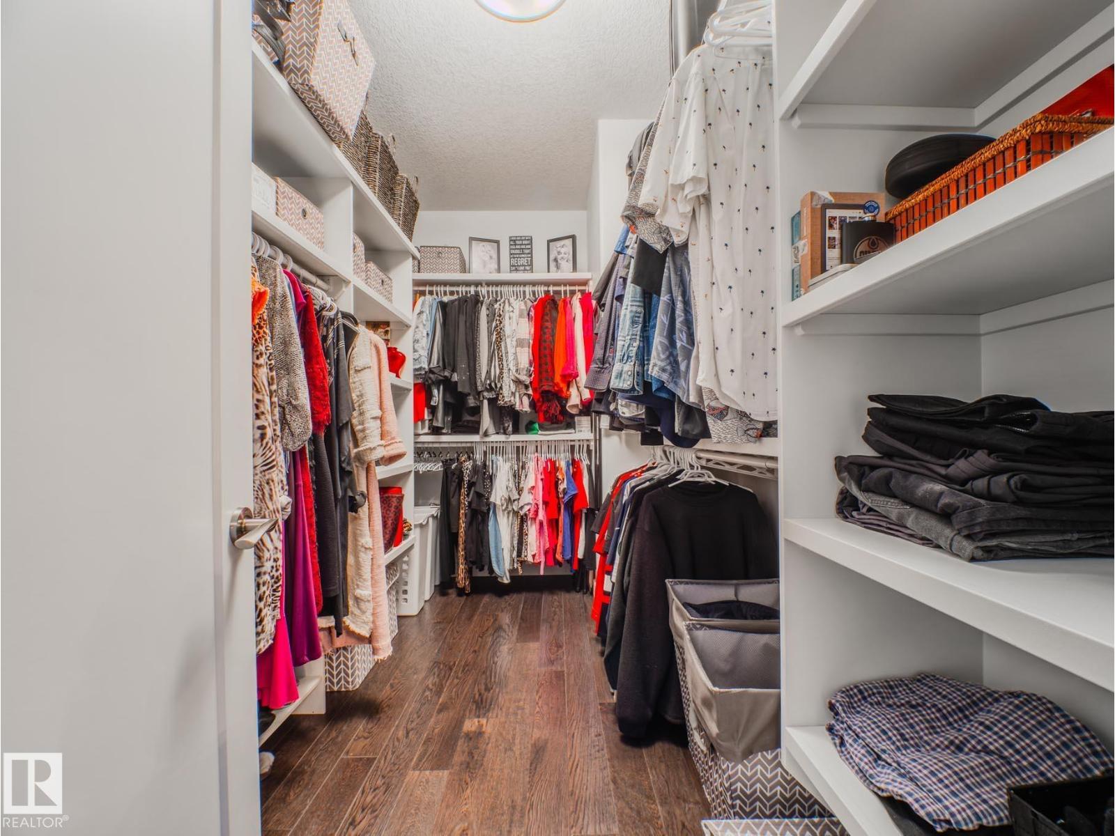 231 75 ST SW, Edmonton