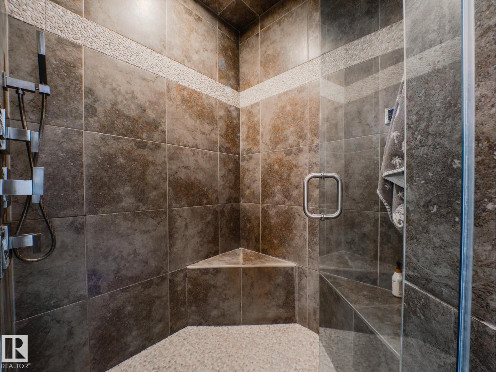 231 75 ST SW, Edmonton