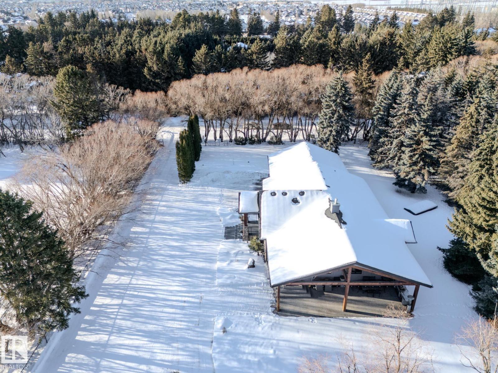 231 75 ST SW, Edmonton