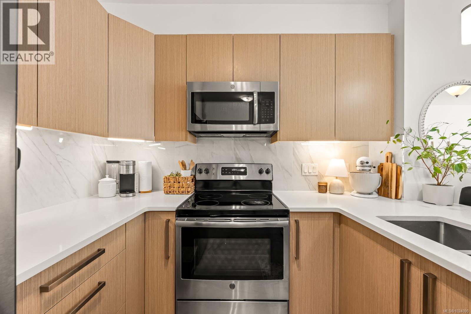 308 3070 Kilpatrick Ave, Courtenay