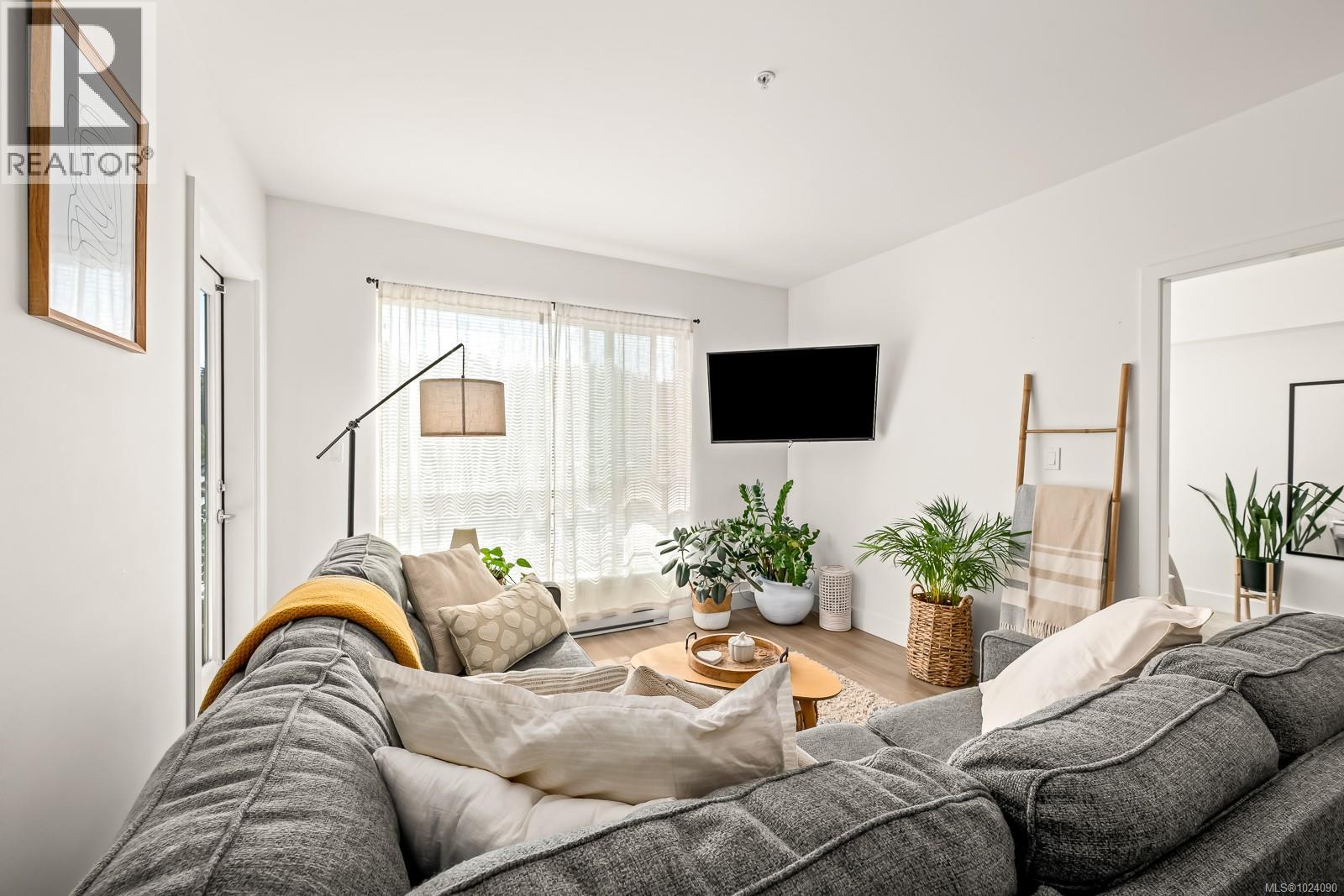 308 3070 Kilpatrick Ave, Courtenay