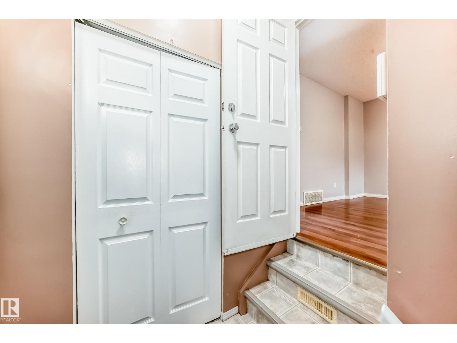 11609 125 ST NW - 40