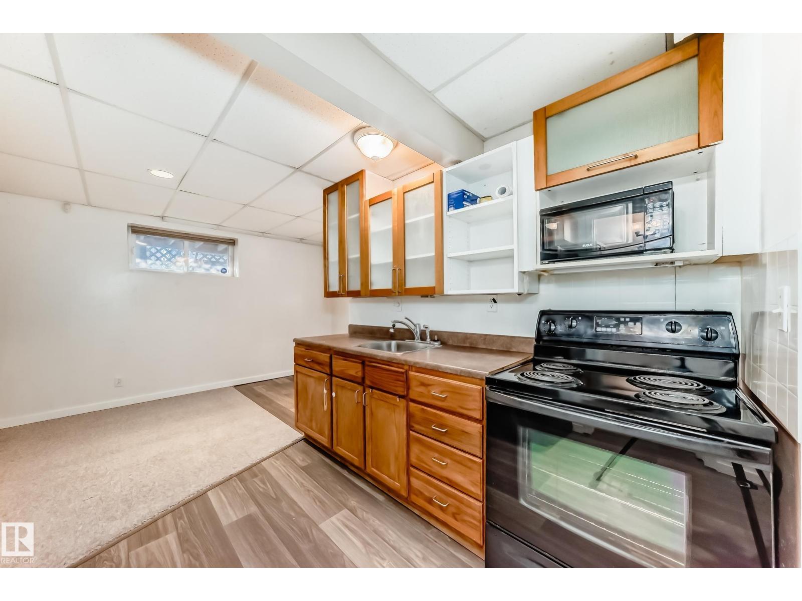 11609 125 ST NW - 47