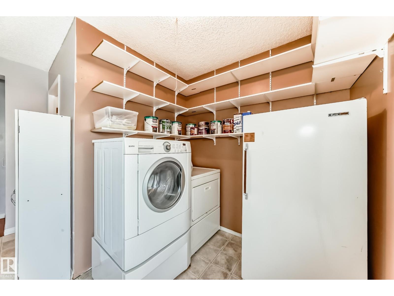 11609 125 ST NW - 21
