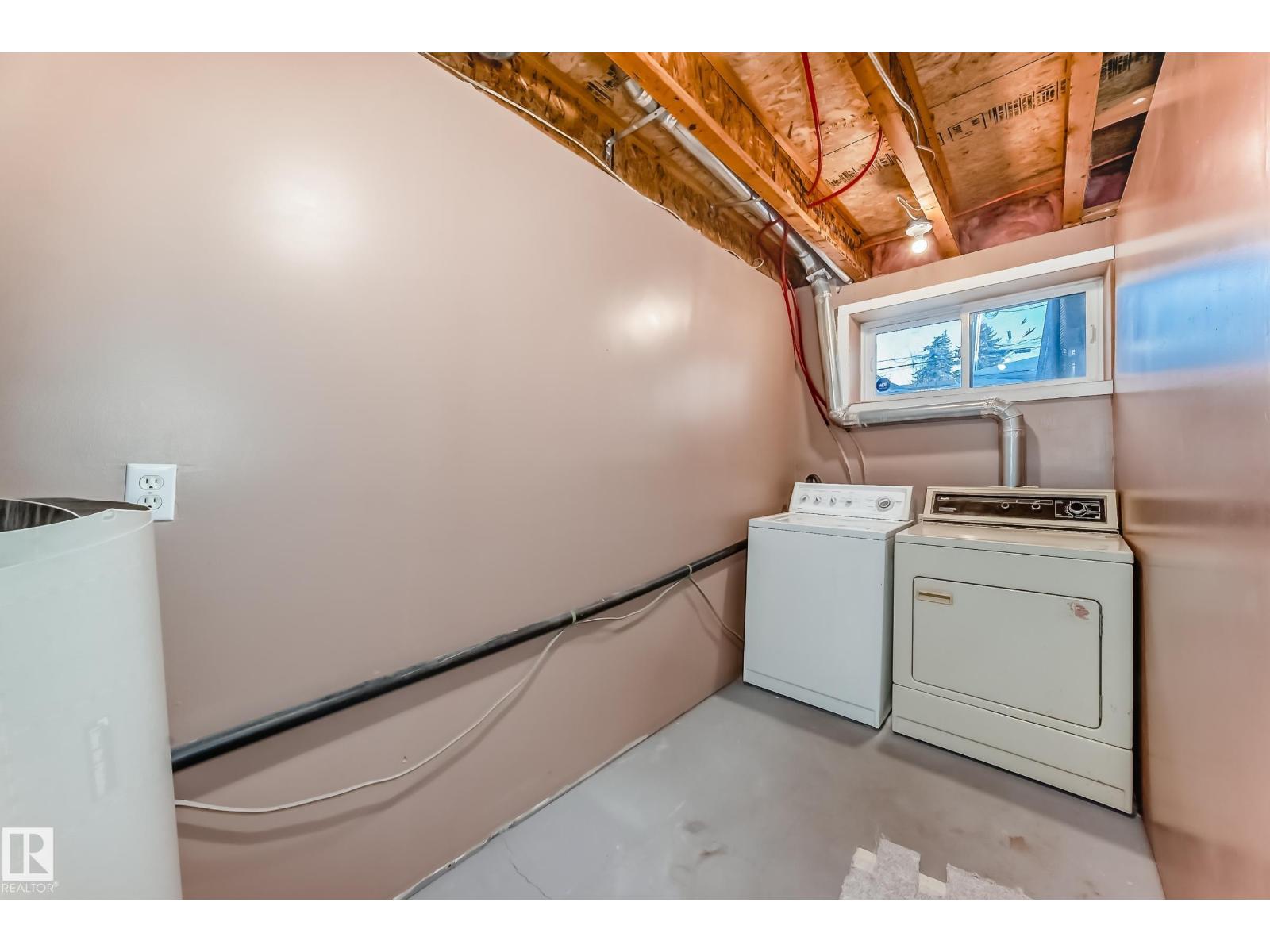 11609 125 ST NW - 55