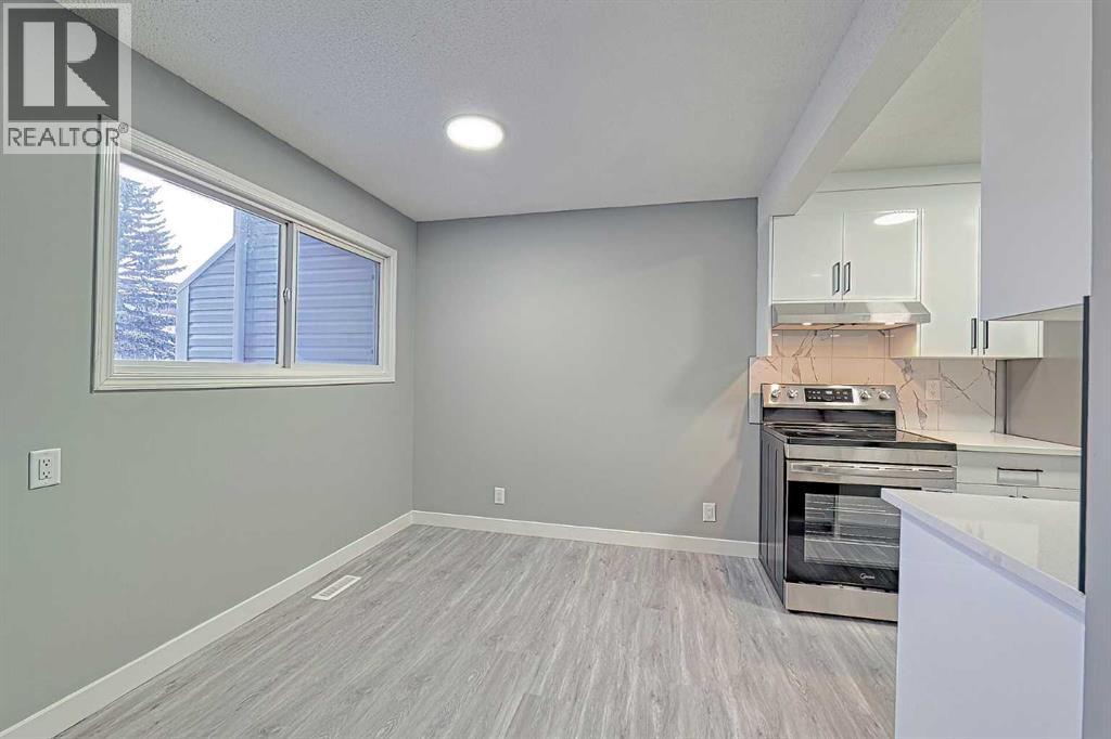 Single Family House for Sale in   Manora Place NE Marlborough Park Calgary 