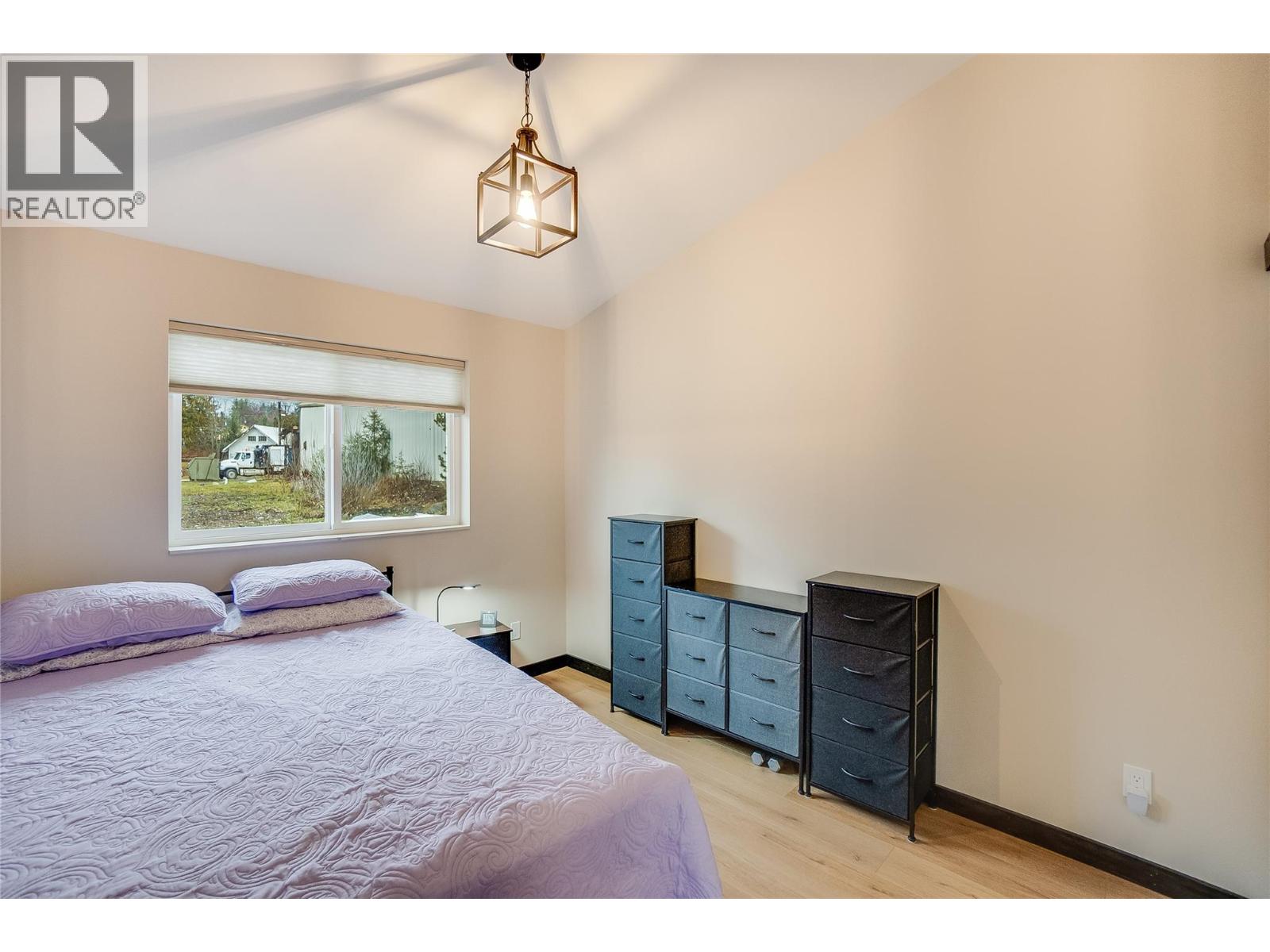 #1 611 UNION STREET - 16