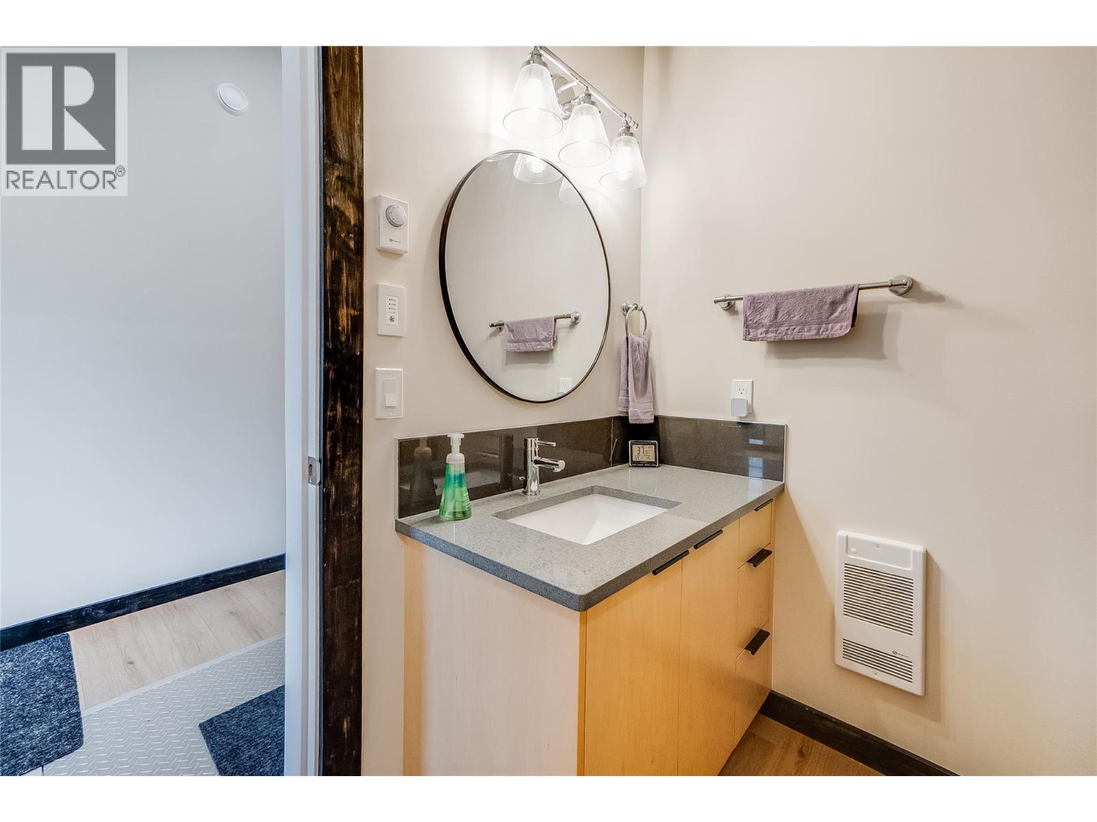 #1 611 UNION STREET - 23