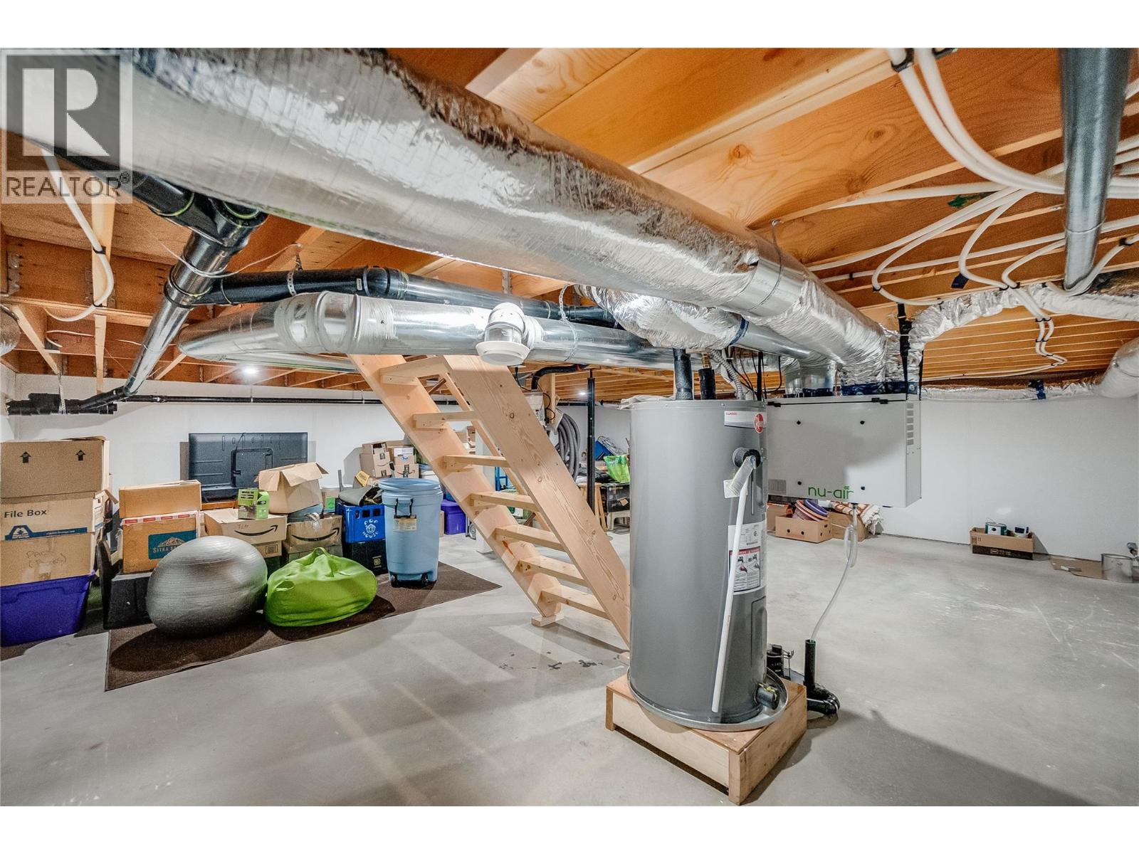 #1 611 UNION STREET - 28