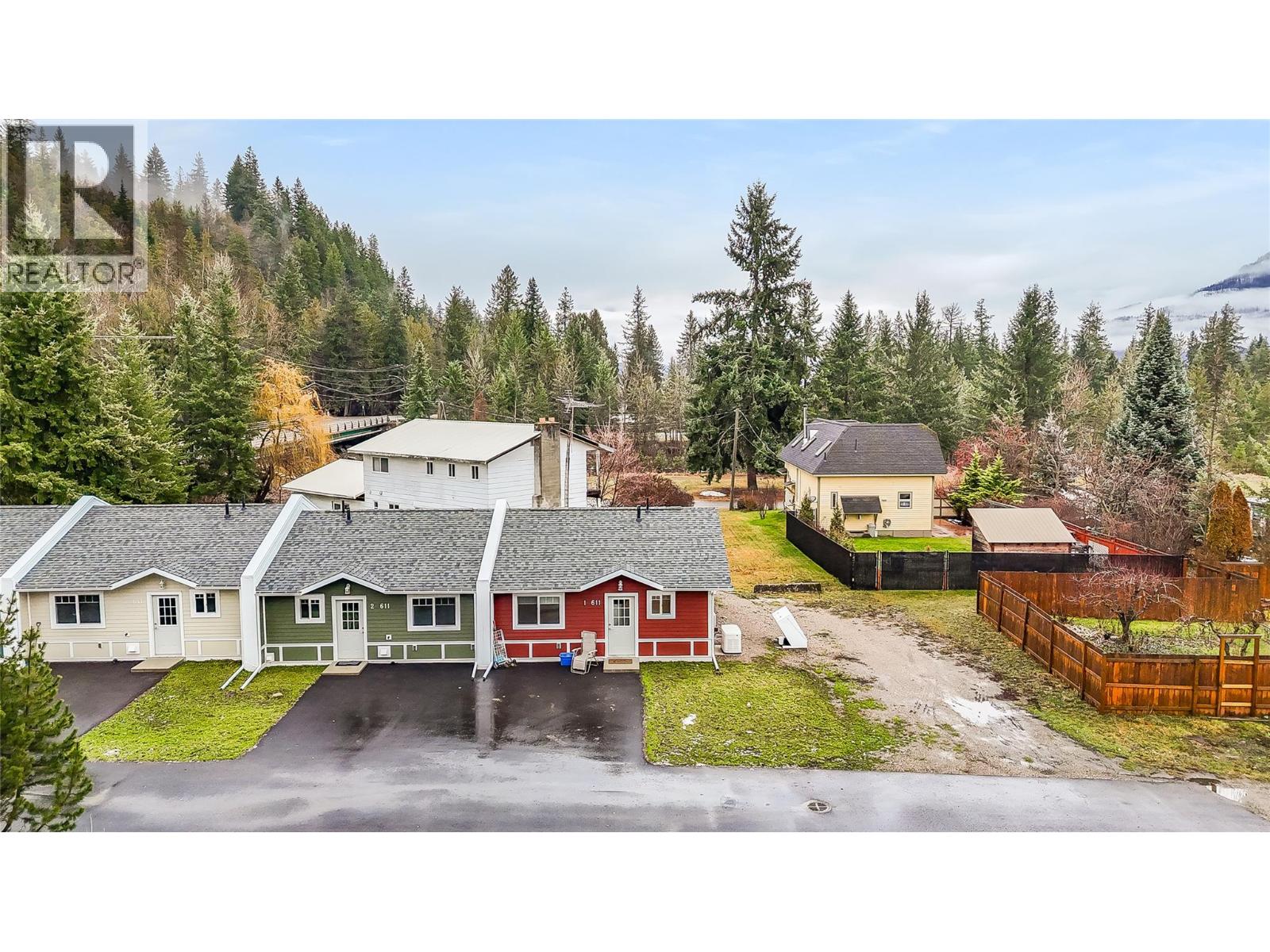 #1 611 UNION STREET - 32