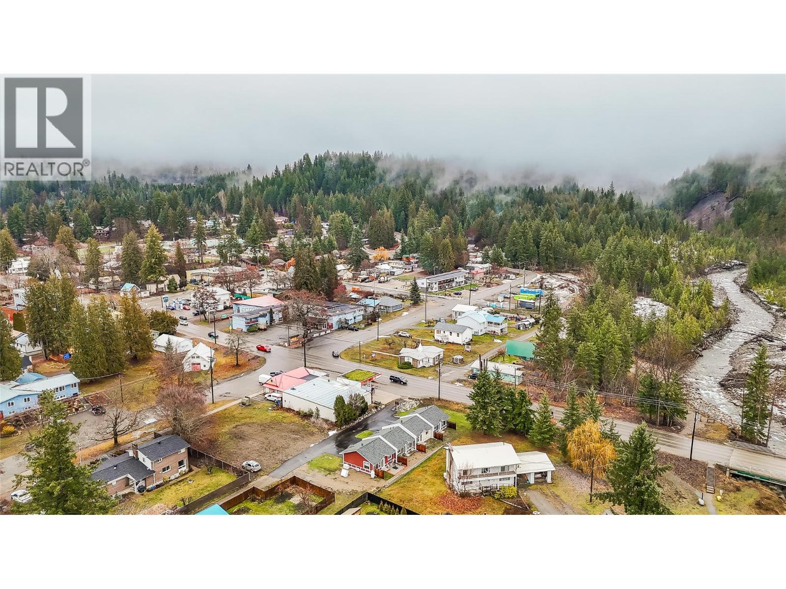 #1 611 UNION STREET - 40