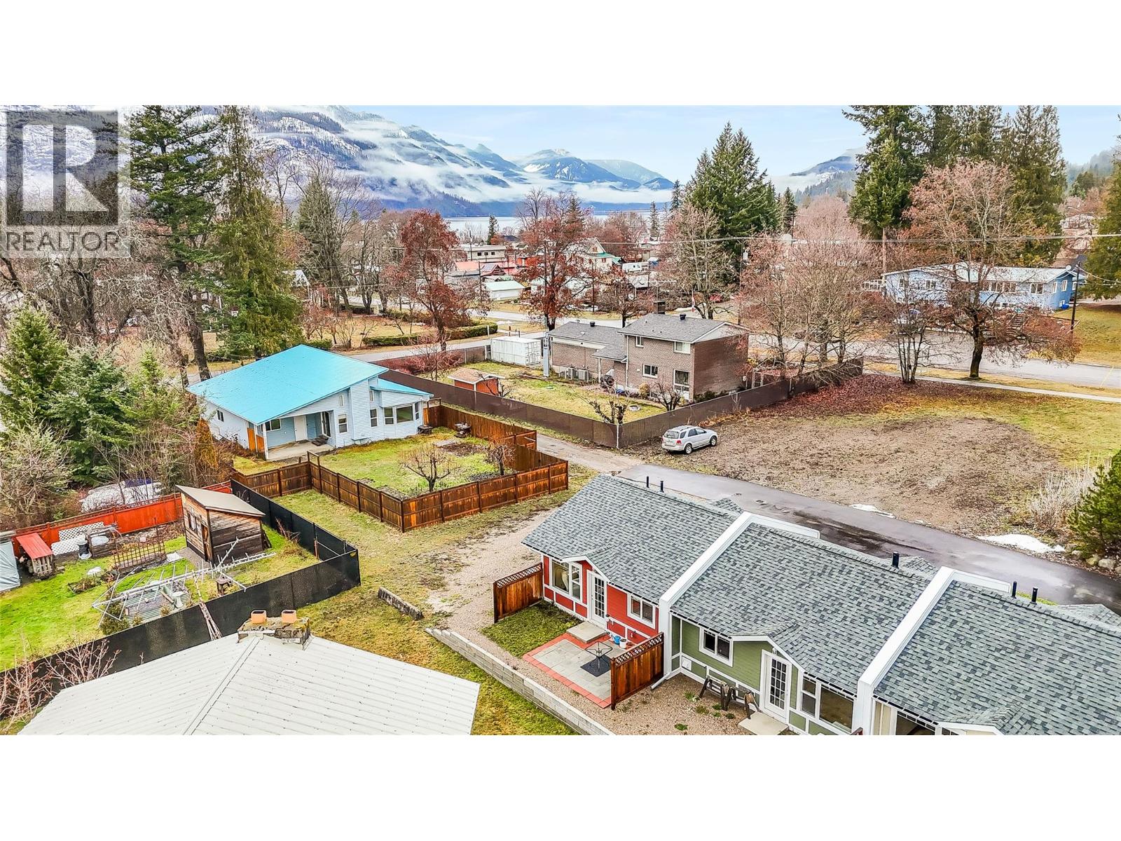 #1 611 UNION STREET - 6