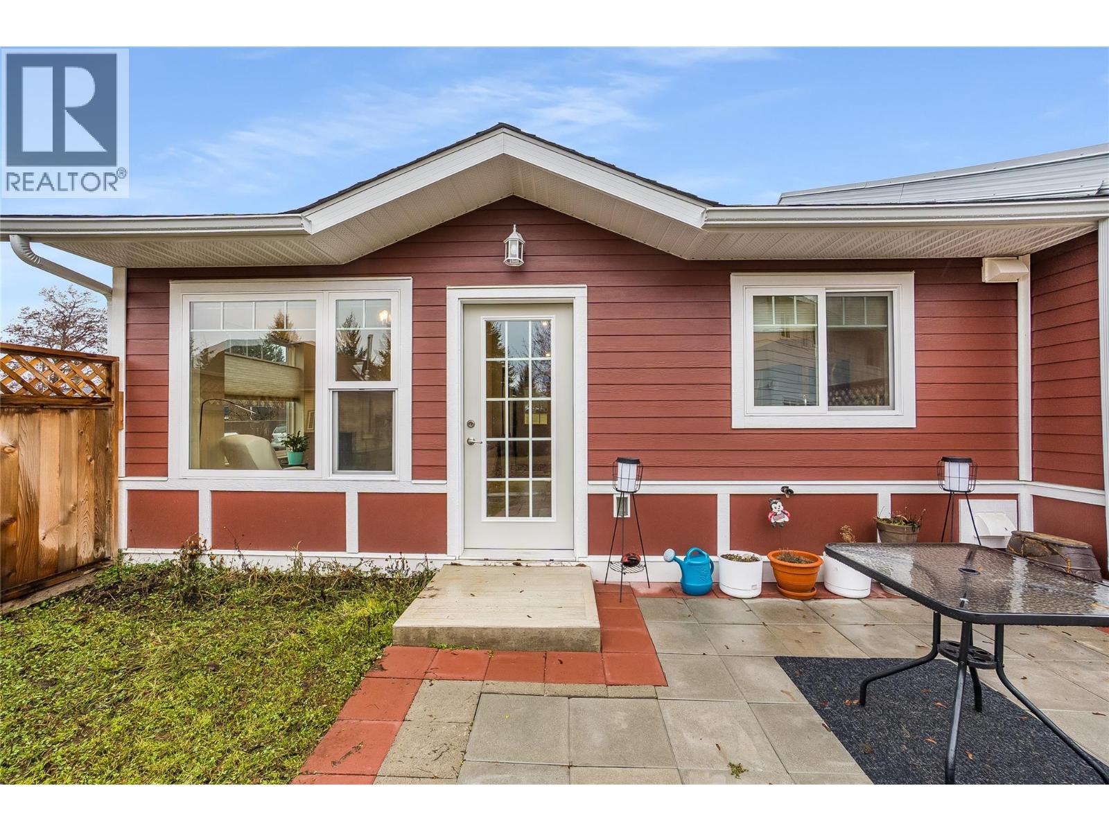 #1 611 UNION STREET - 7