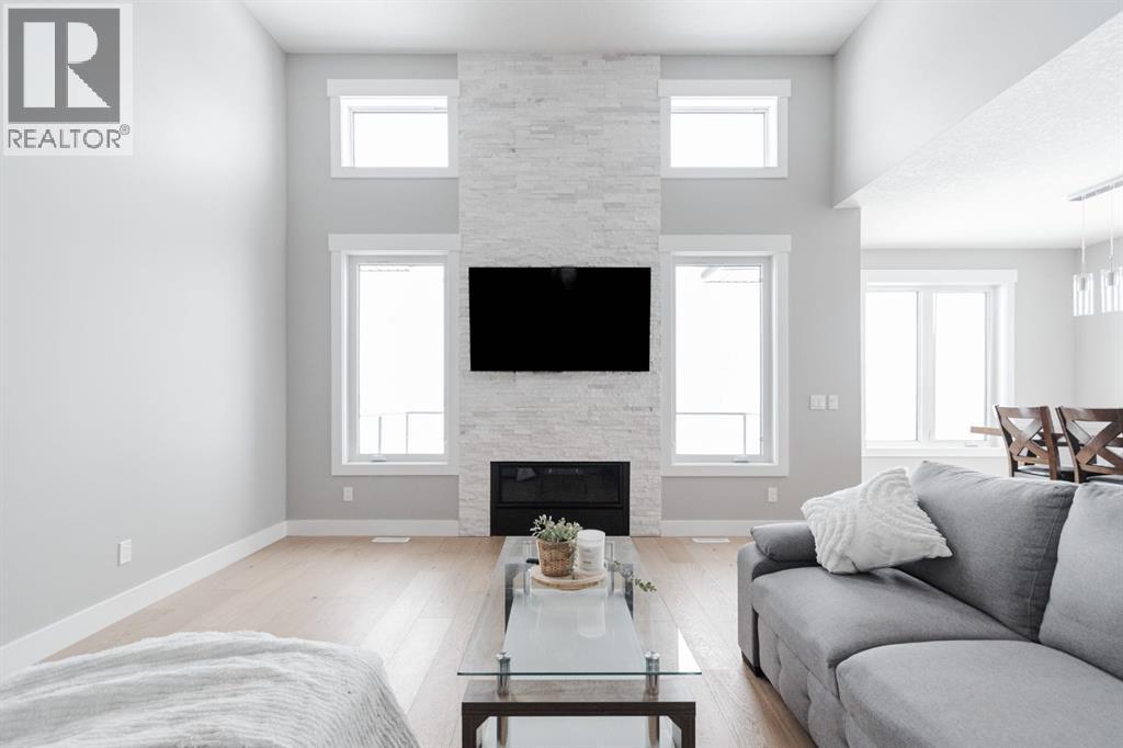 115 Crane Place, Fort McMurray