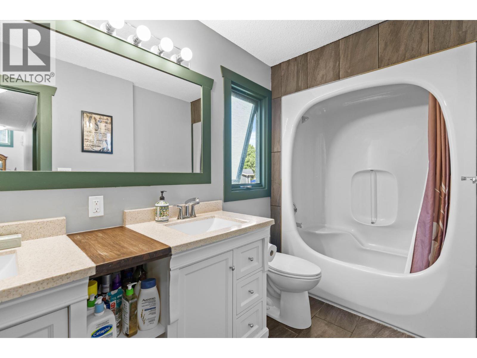 4662&4658 BIRCH LANE - 19