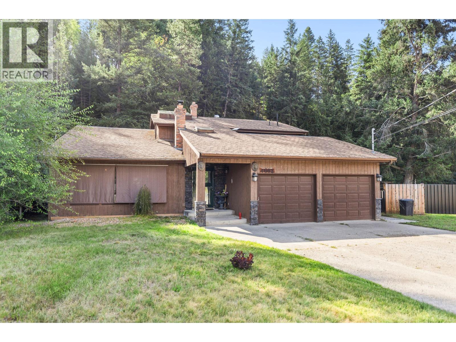 4662&4658 BIRCH Lane