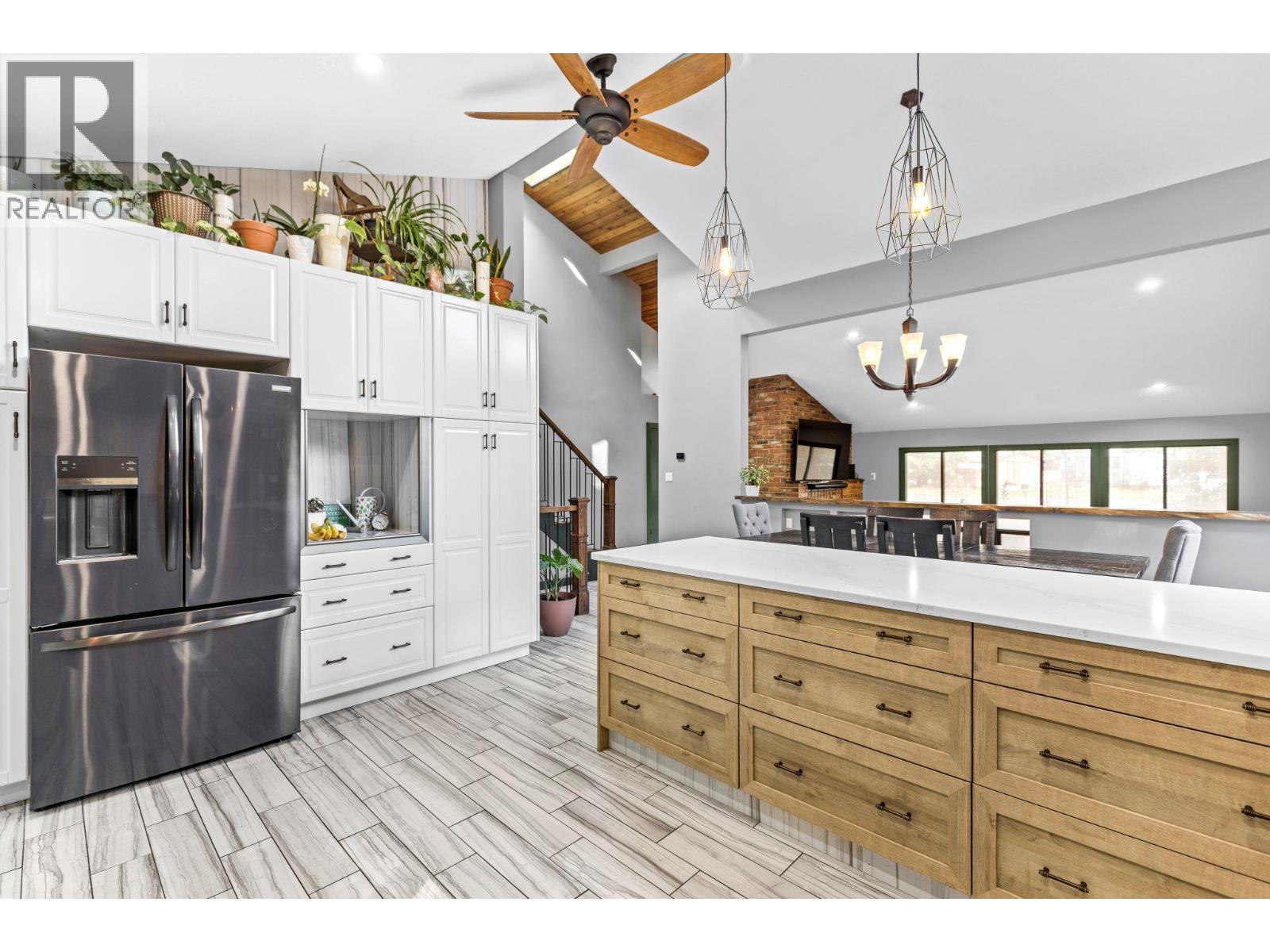 4662&4658 BIRCH LANE - 9