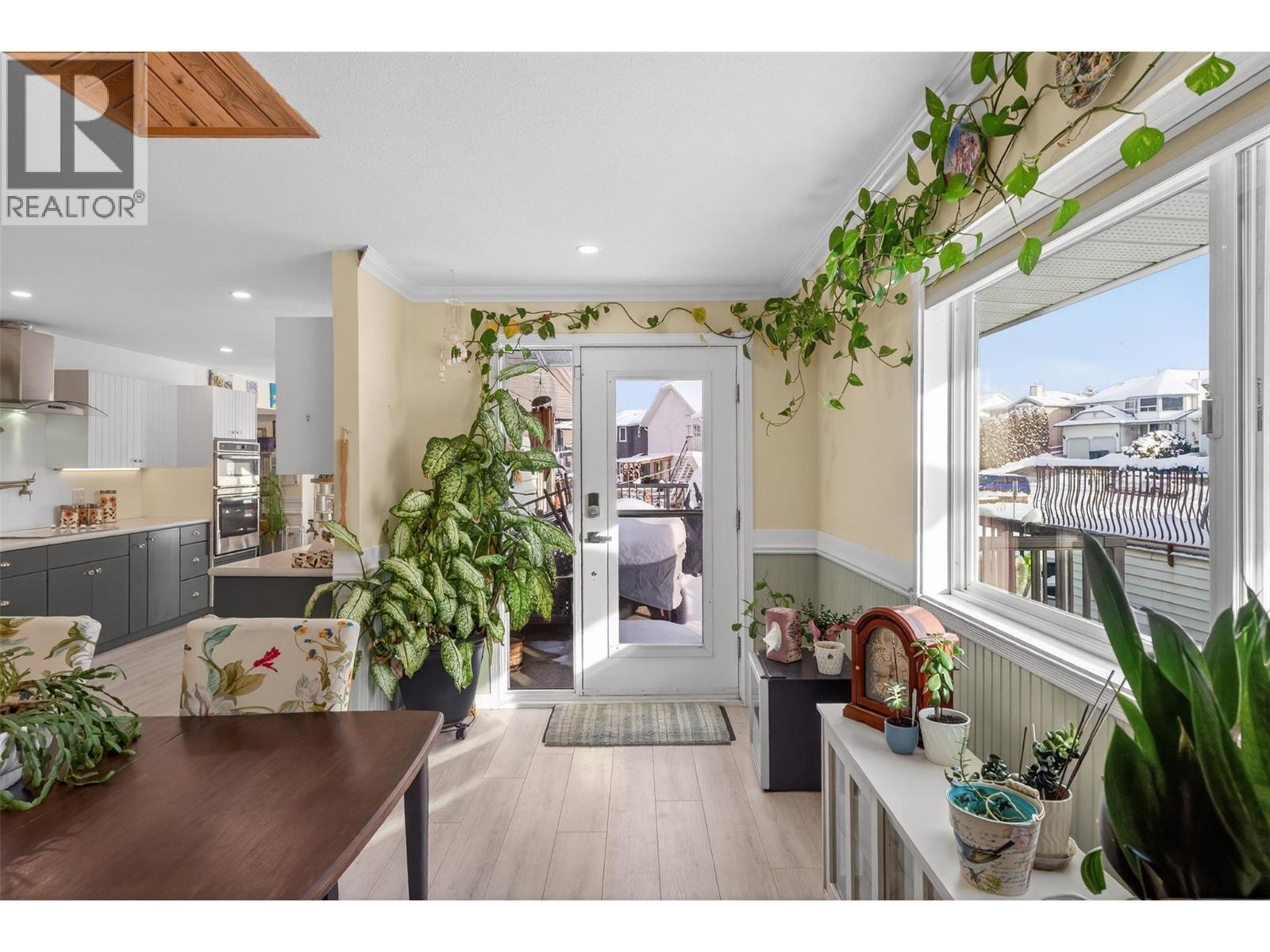 2952 Clapperton Avenue, Merritt