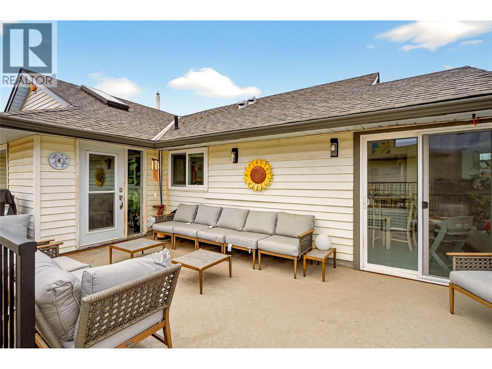 2952 Clapperton Avenue, Merritt