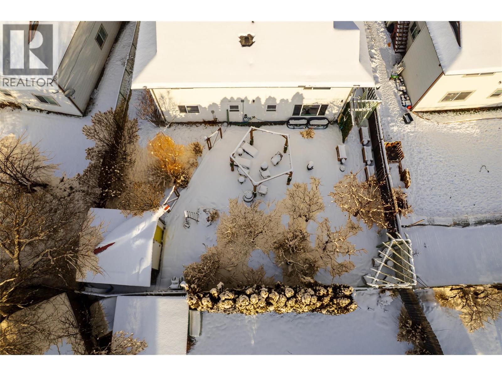 2952 Clapperton Avenue, Merritt