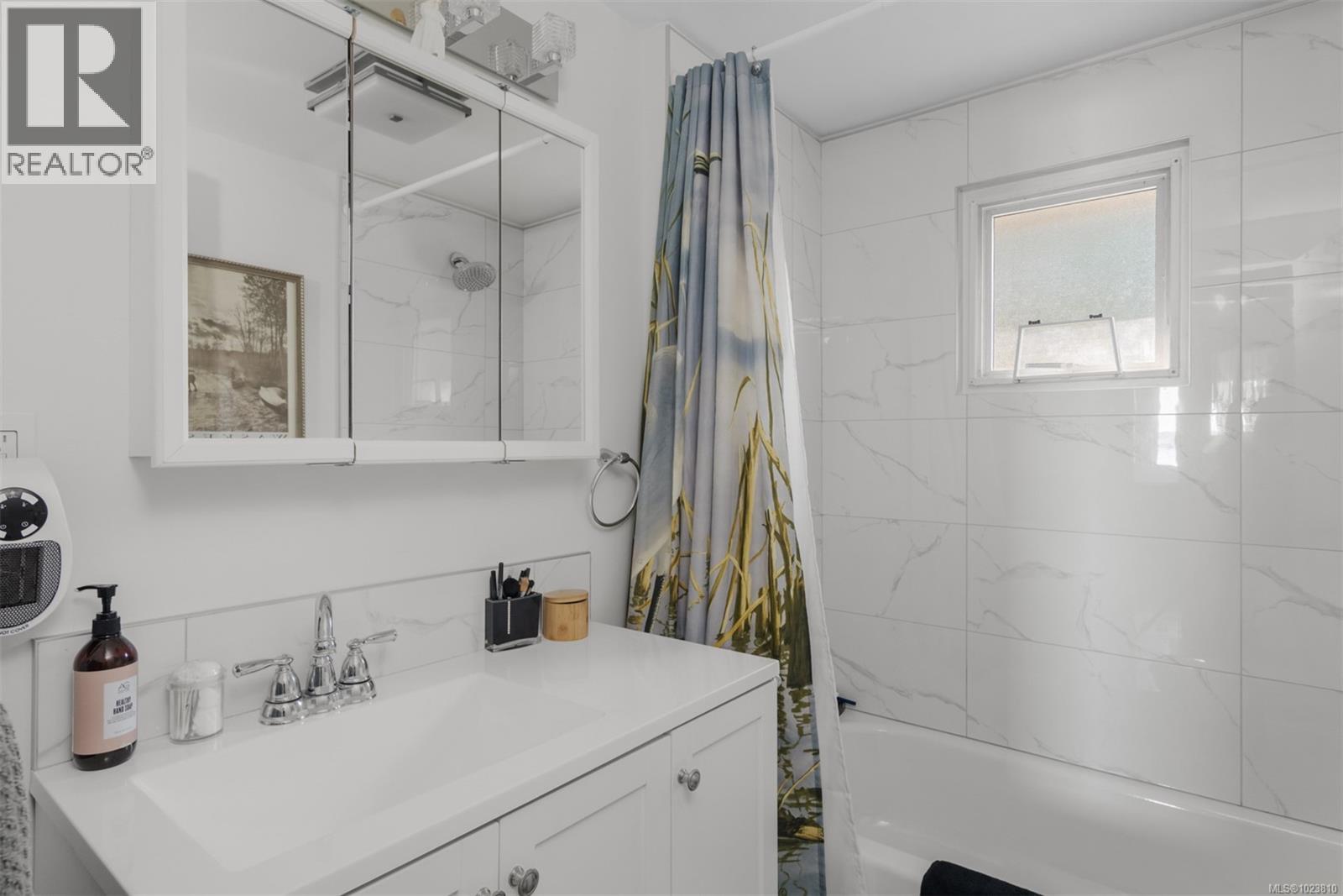 8 1723 Sandy Beach Rd, Mill Bay