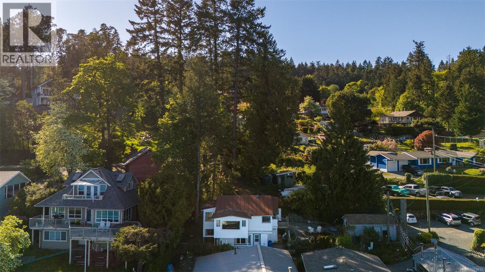 8 1723 Sandy Beach Rd, Mill Bay