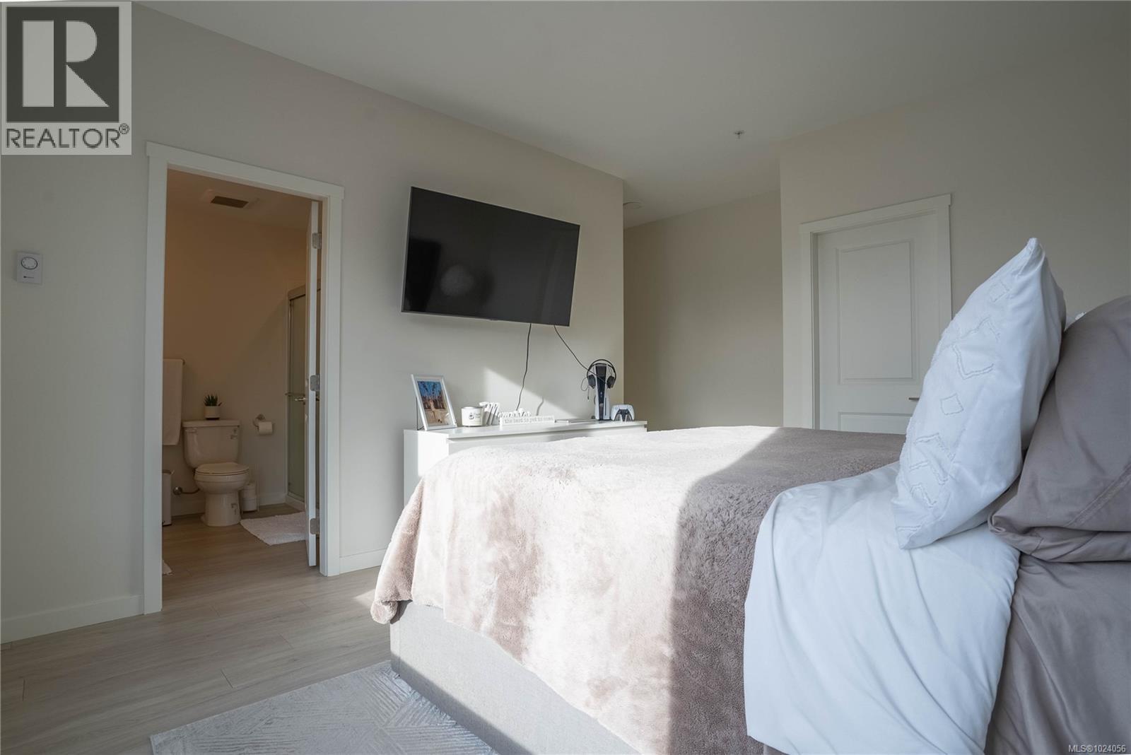 403 842 Orono Avenue, Langford