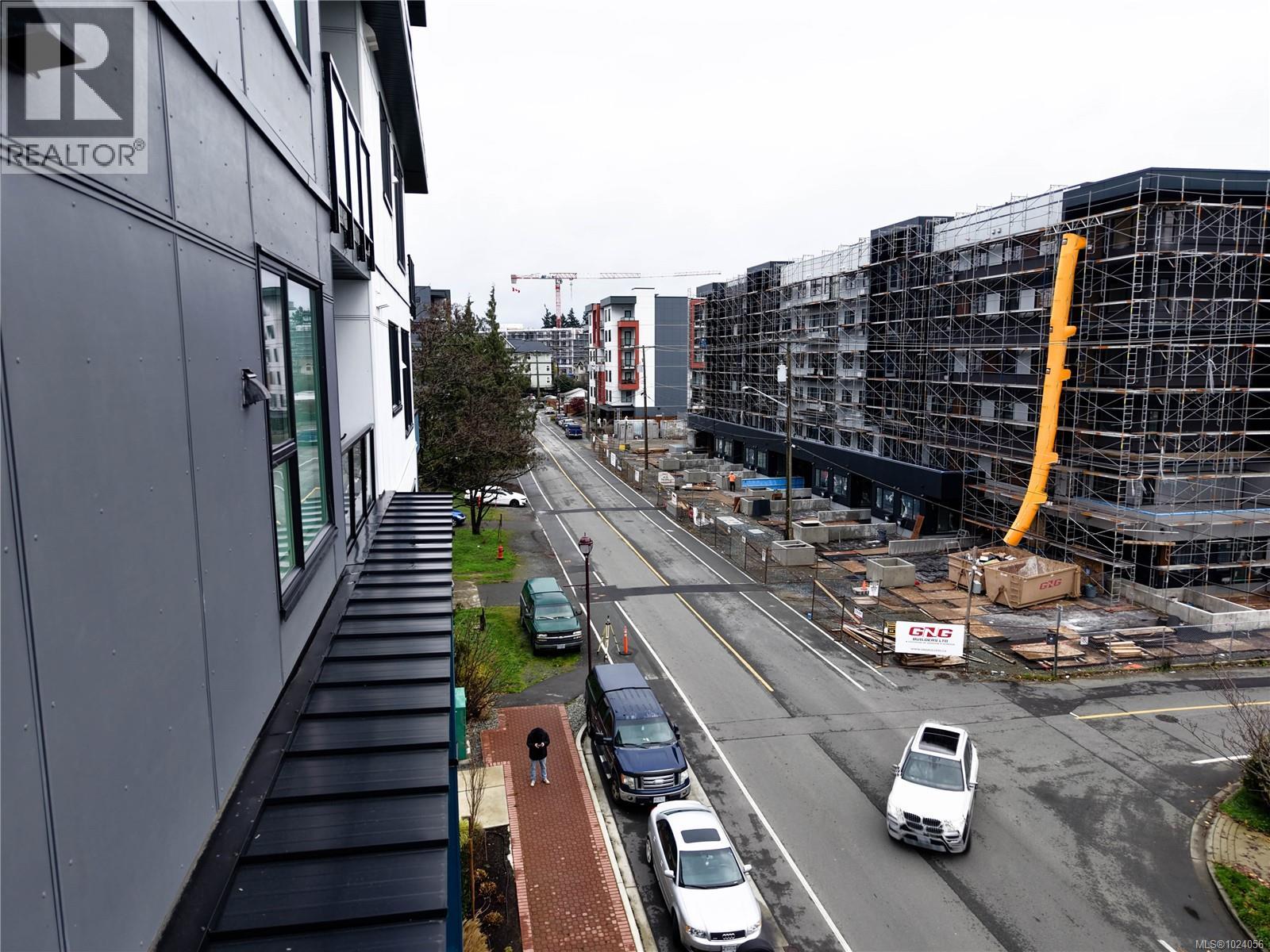 403 842 Orono Avenue, Langford