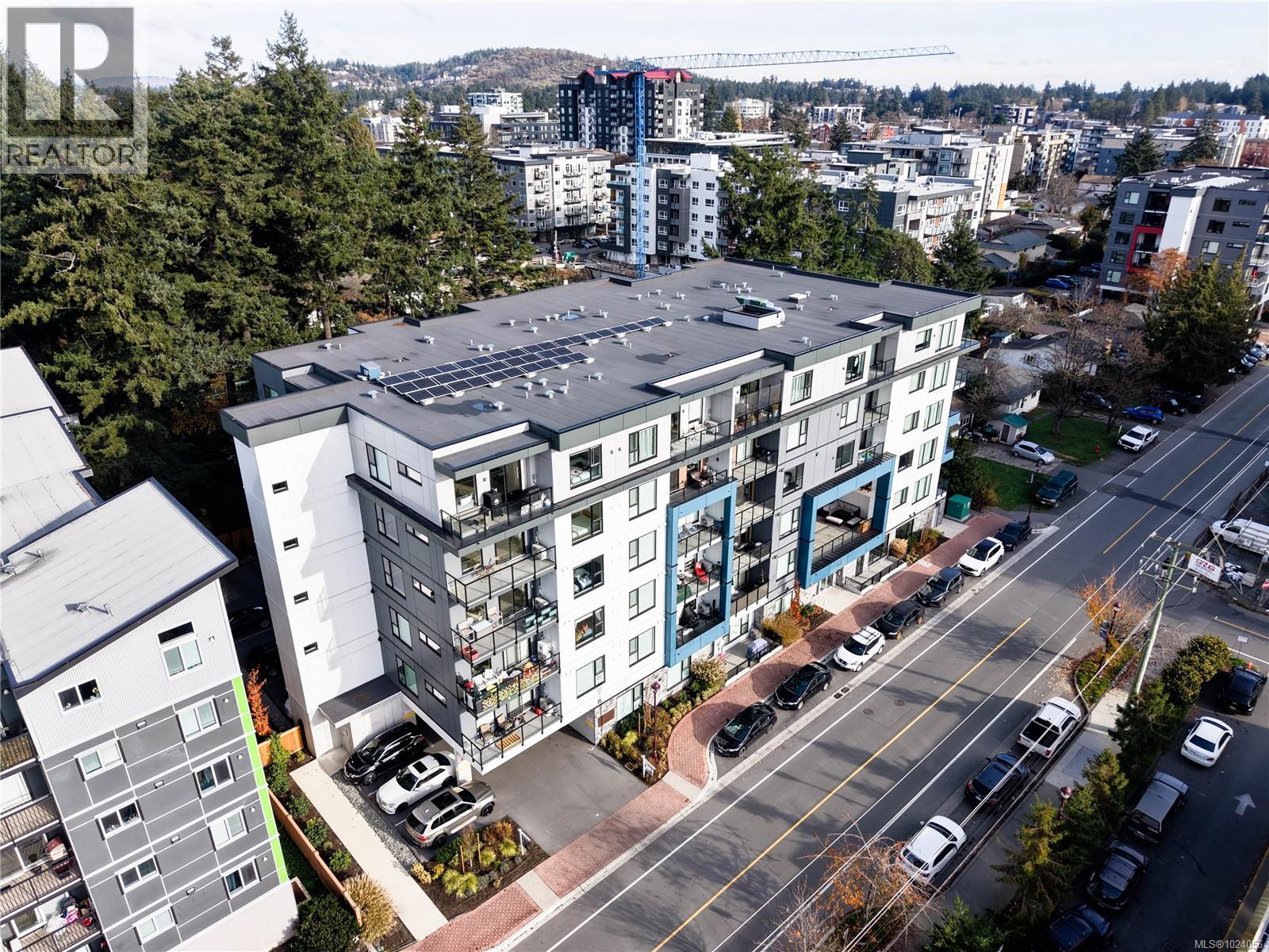 403 842 Orono Avenue, Langford