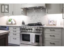 2638a Bayview Avenue, Toronto, ON M2L1B7 Photo 47