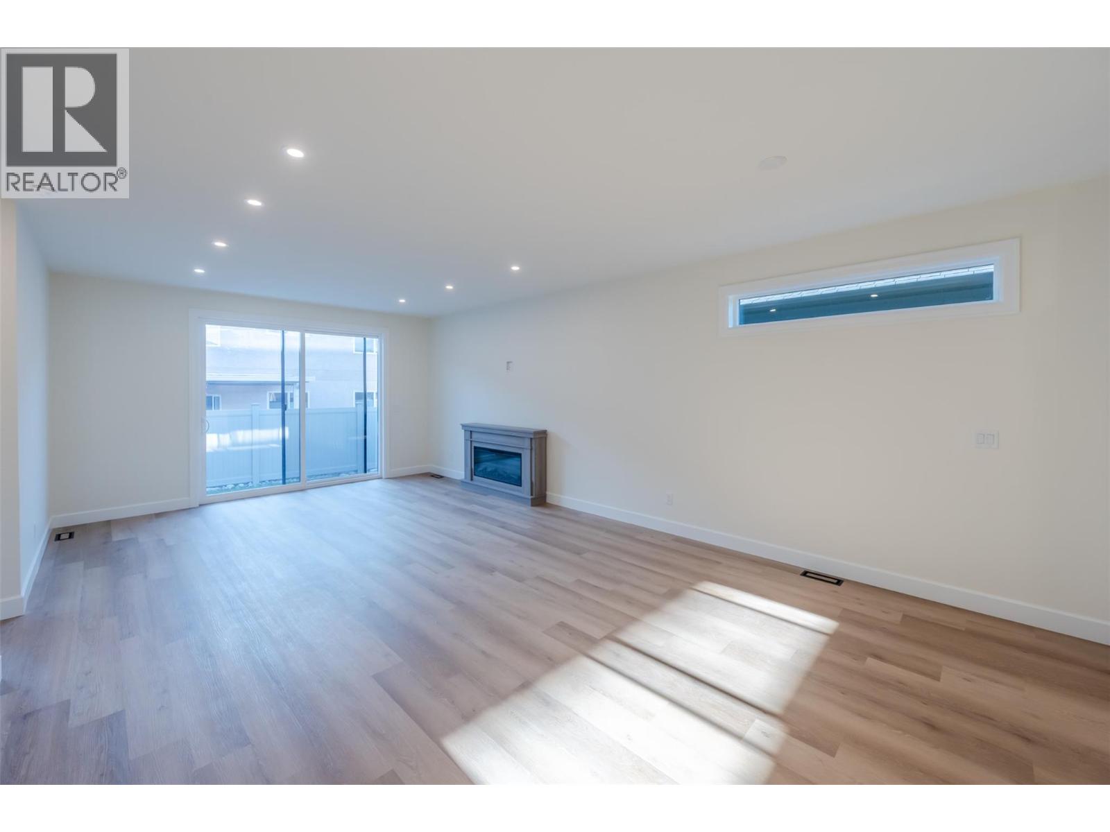 243 Bentgrass Avenue, Oliver