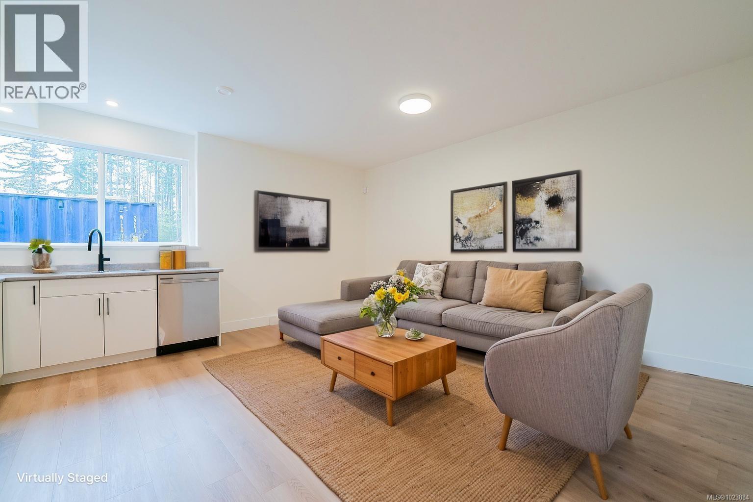 111 Raven Way, Ladysmith