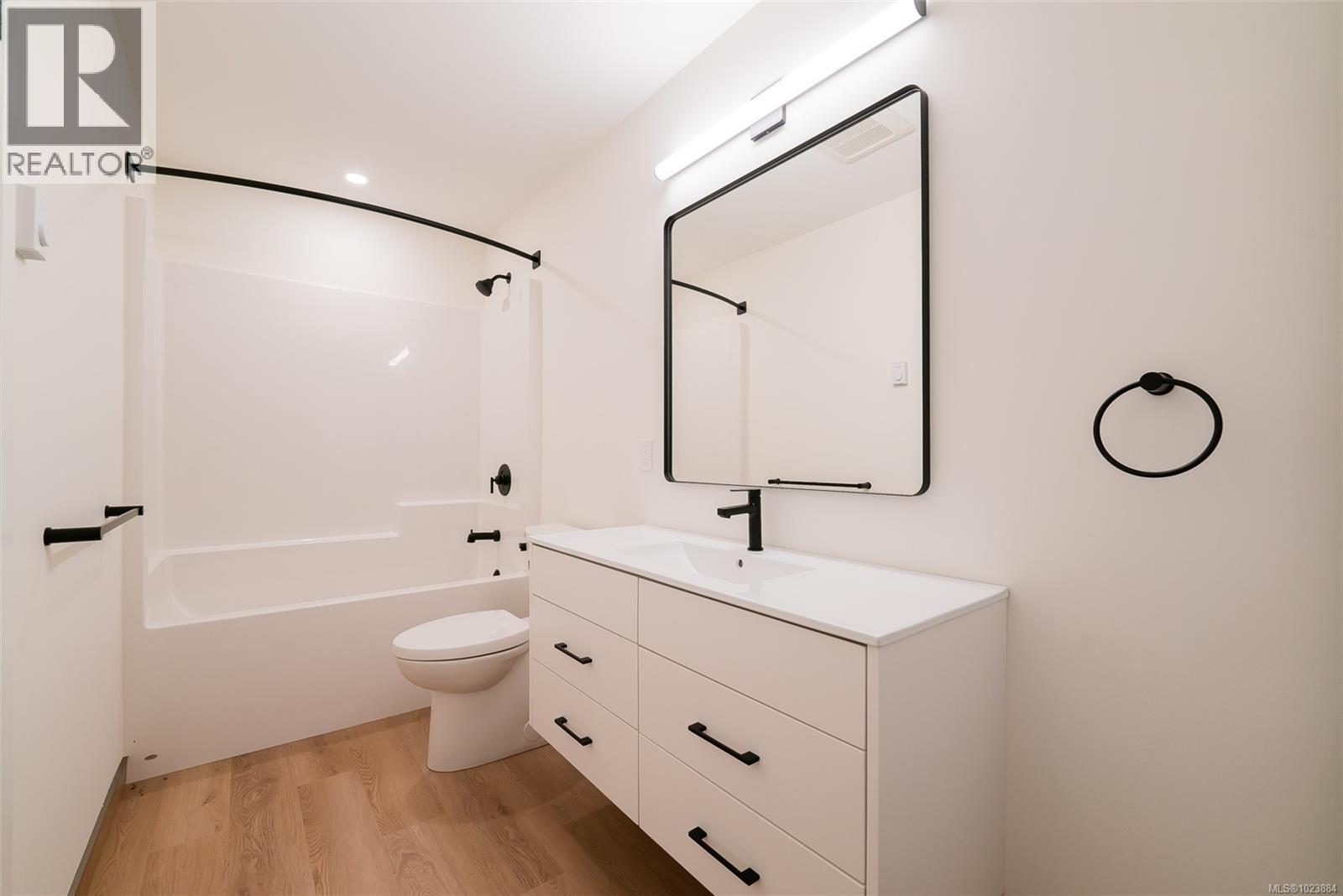 111 Raven Way, Ladysmith