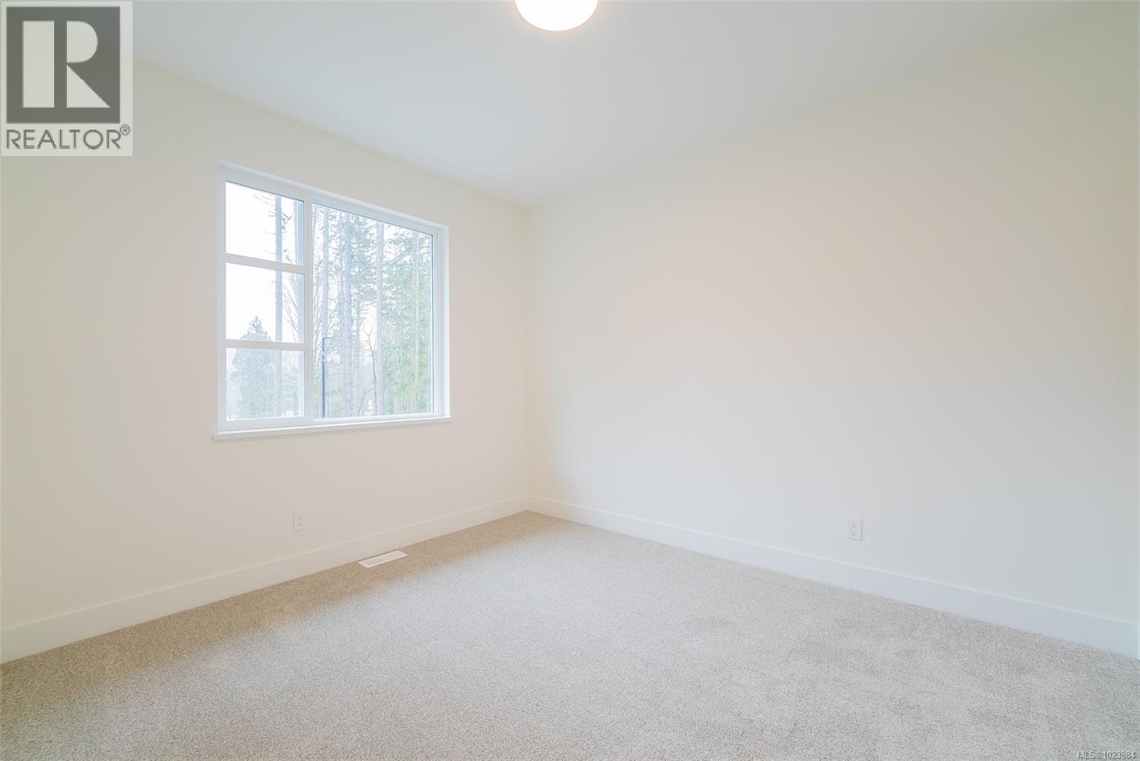 111 Raven Way, Ladysmith