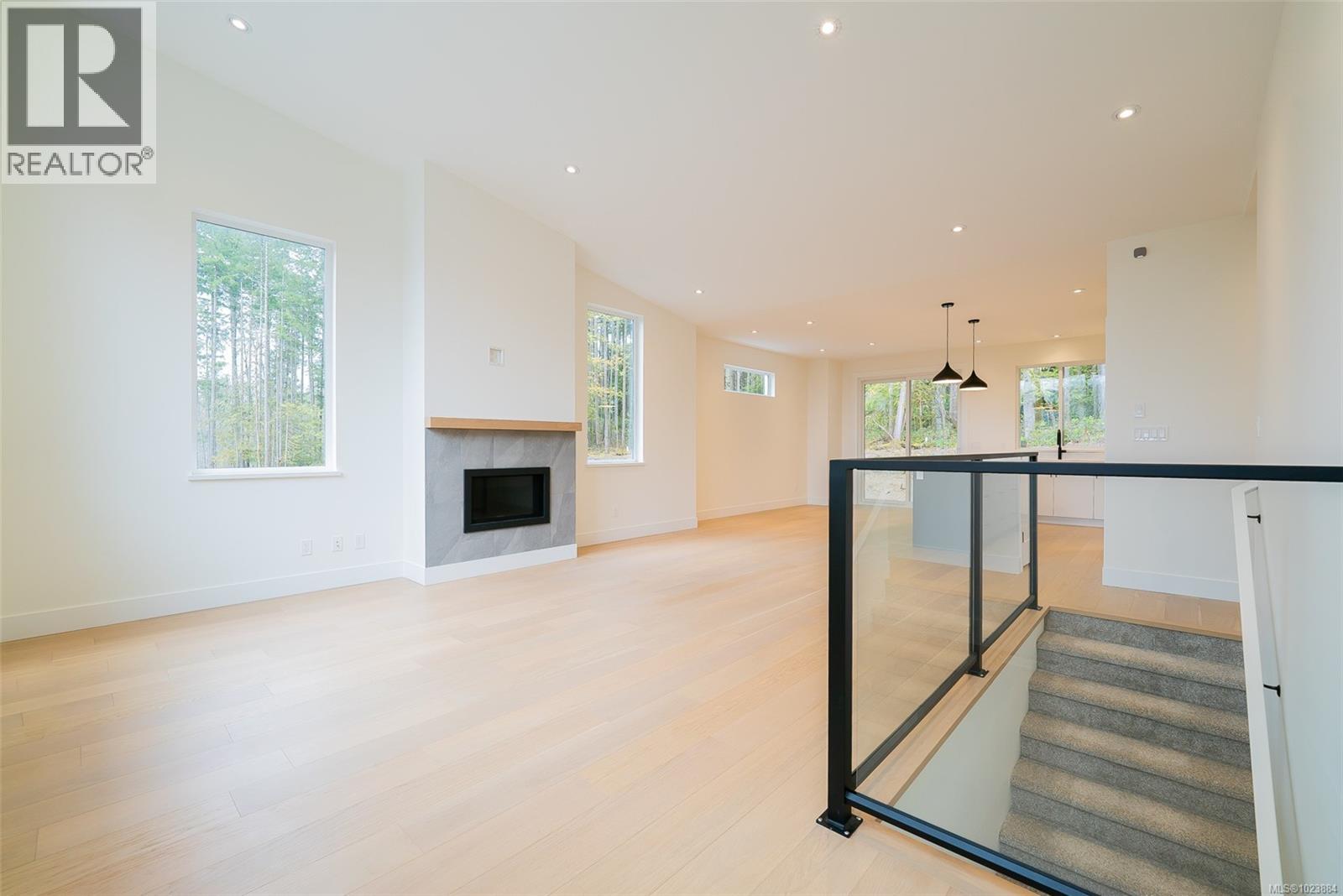 111 Raven Way, Ladysmith