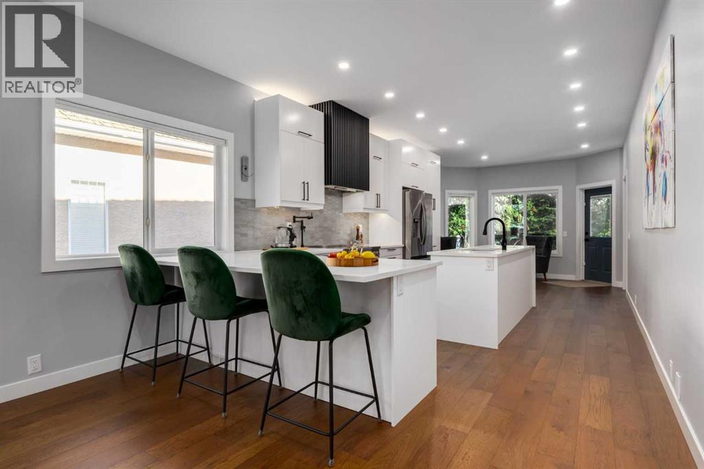 Single Family House Bungalow for Sale in  Signal Hill Drive SW Signal Hill Calgary 