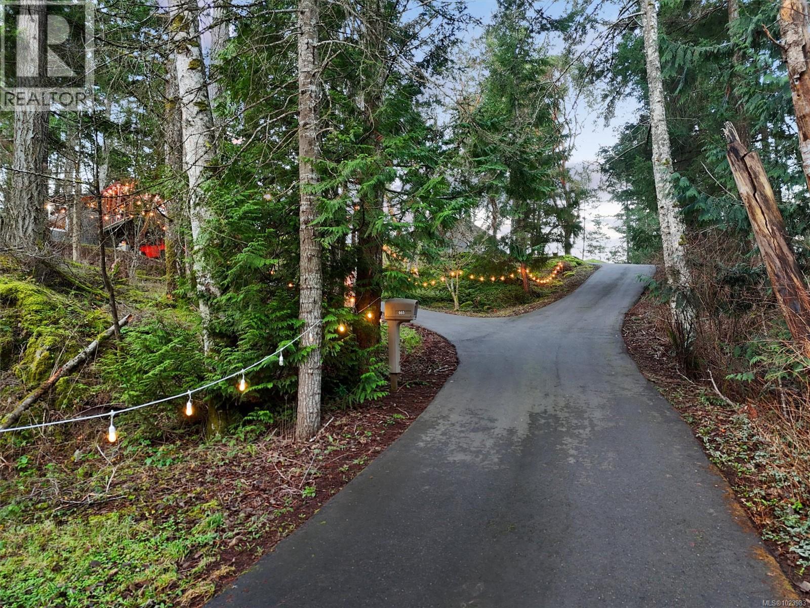 665 Latoria Rd, Colwood