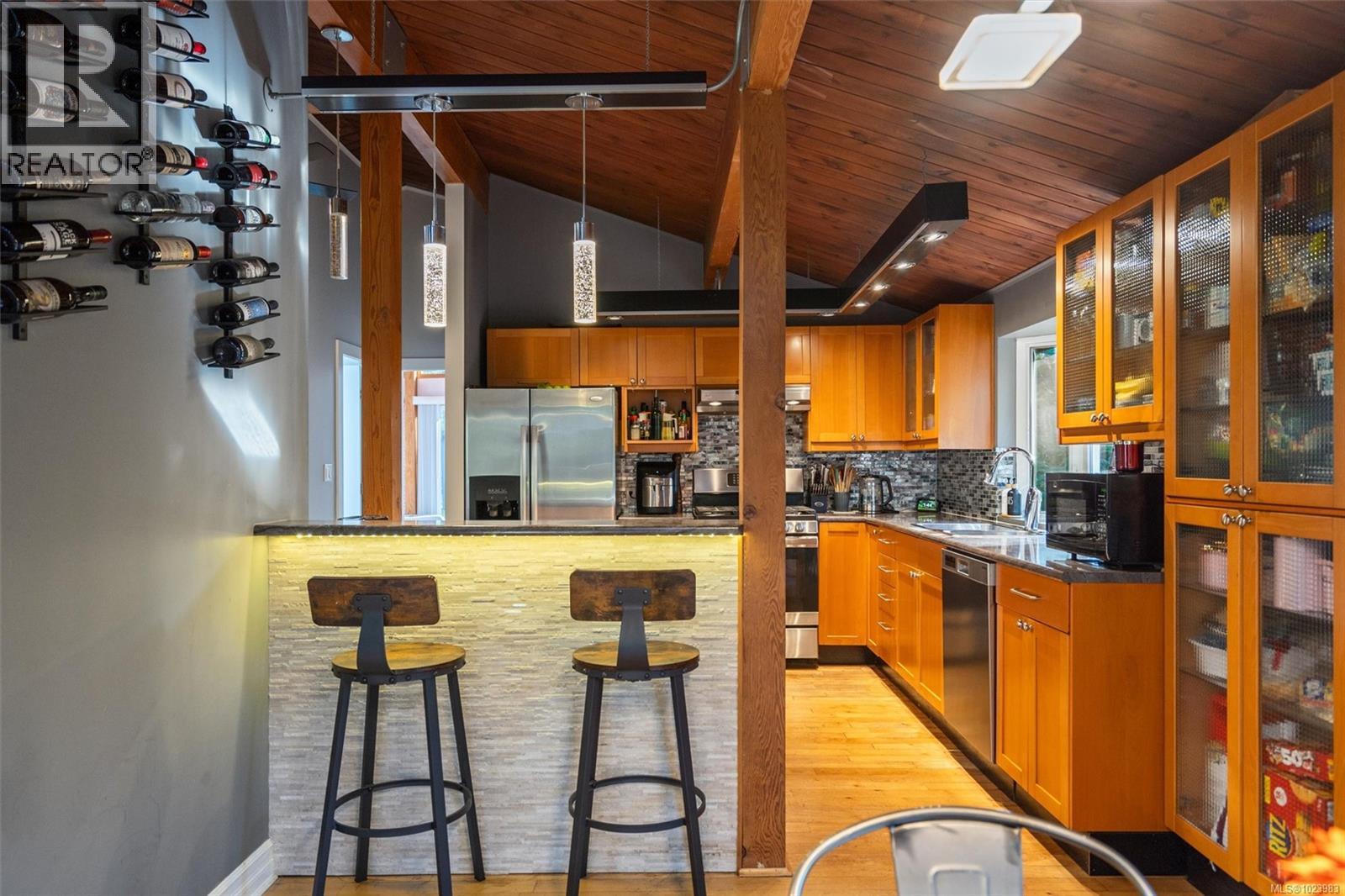 665 Latoria Rd, Colwood