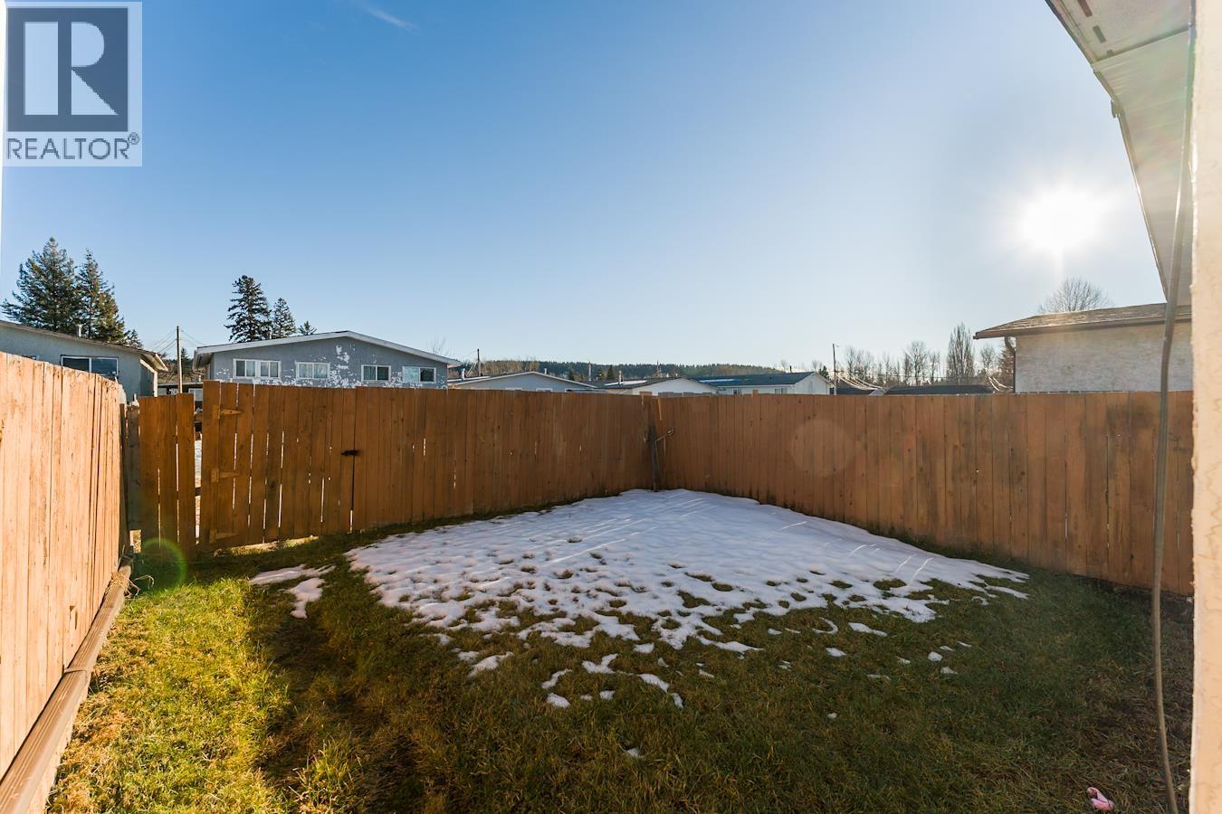 2354 VICTORIA STREET, Prince George