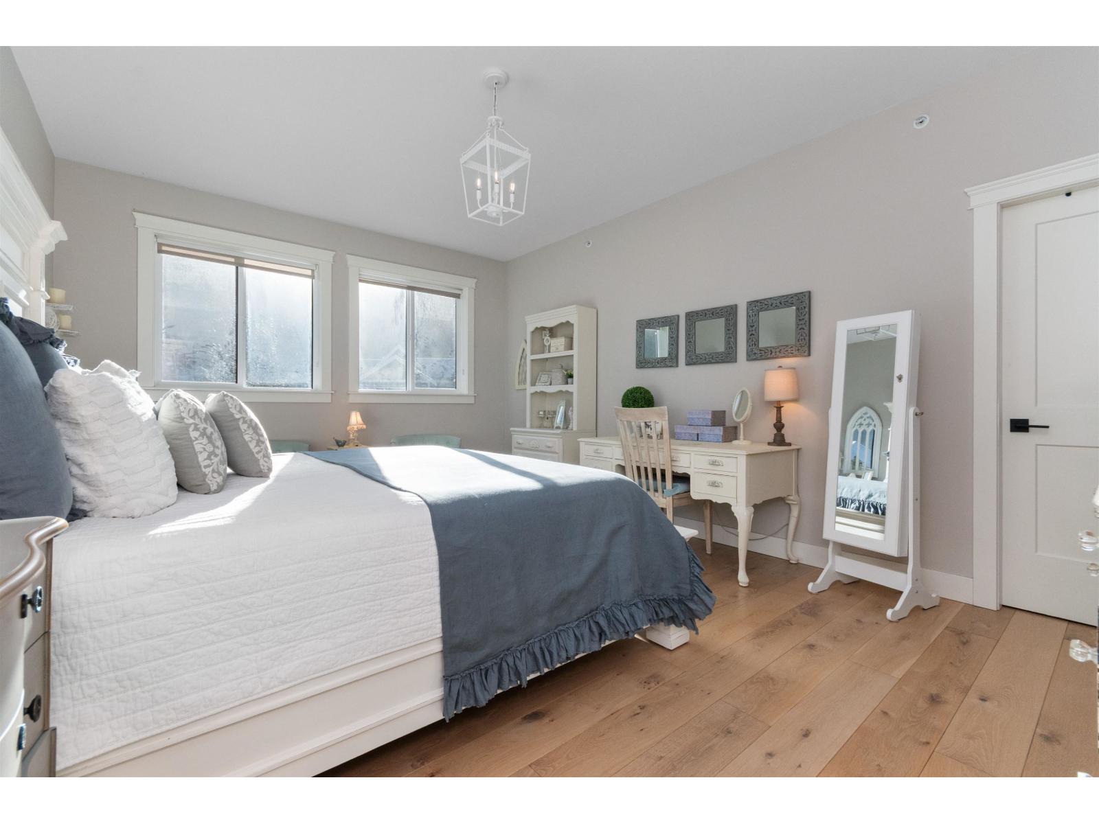 44 1885 COLUMBIA VALLEY ROAD, Cultus Lake South, Cultus Lake