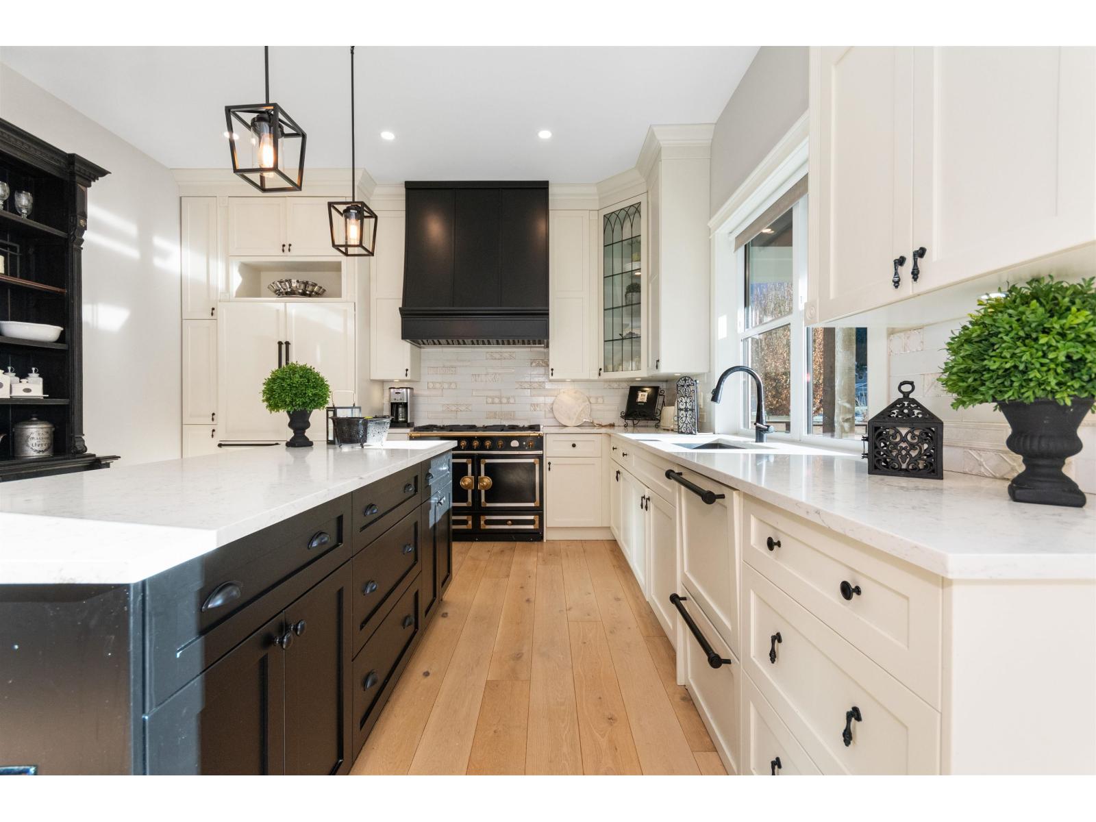 44 1885 COLUMBIA VALLEY ROAD, Cultus Lake South, Cultus Lake