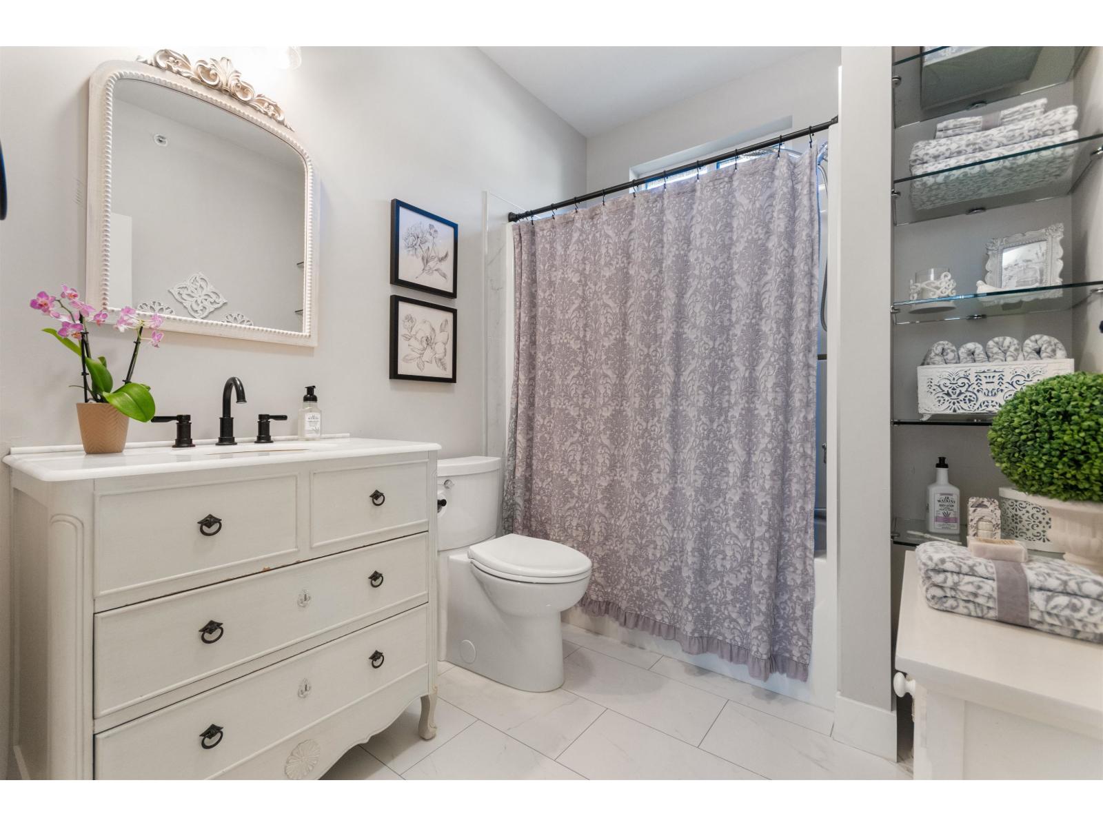 44 1885 COLUMBIA VALLEY ROAD, Cultus Lake South, Cultus Lake