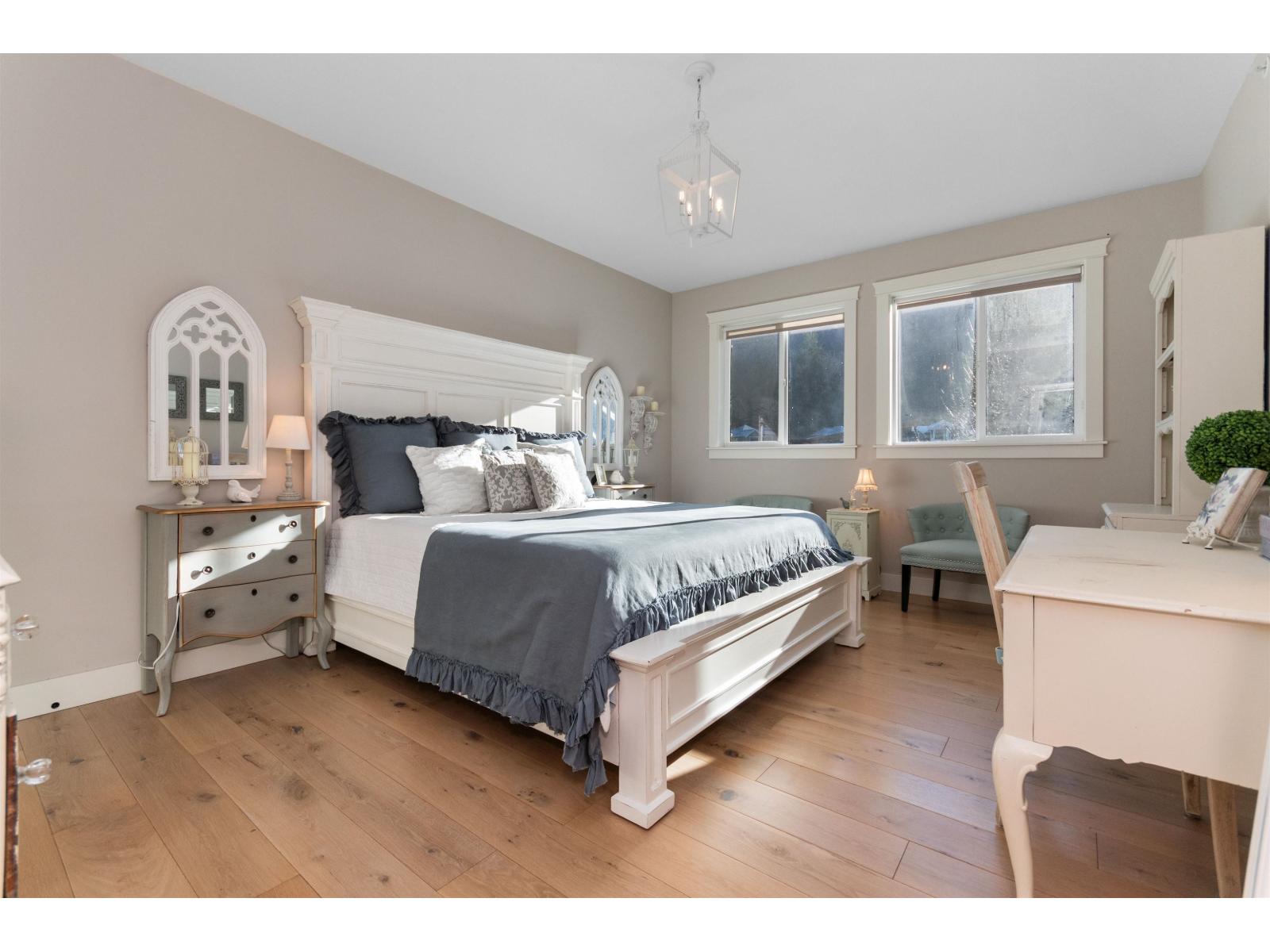 44 1885 COLUMBIA VALLEY ROAD, Cultus Lake South, Cultus Lake