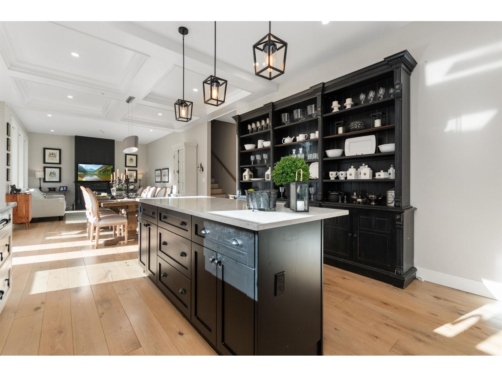 44 1885 COLUMBIA VALLEY ROAD, Cultus Lake South, Cultus Lake