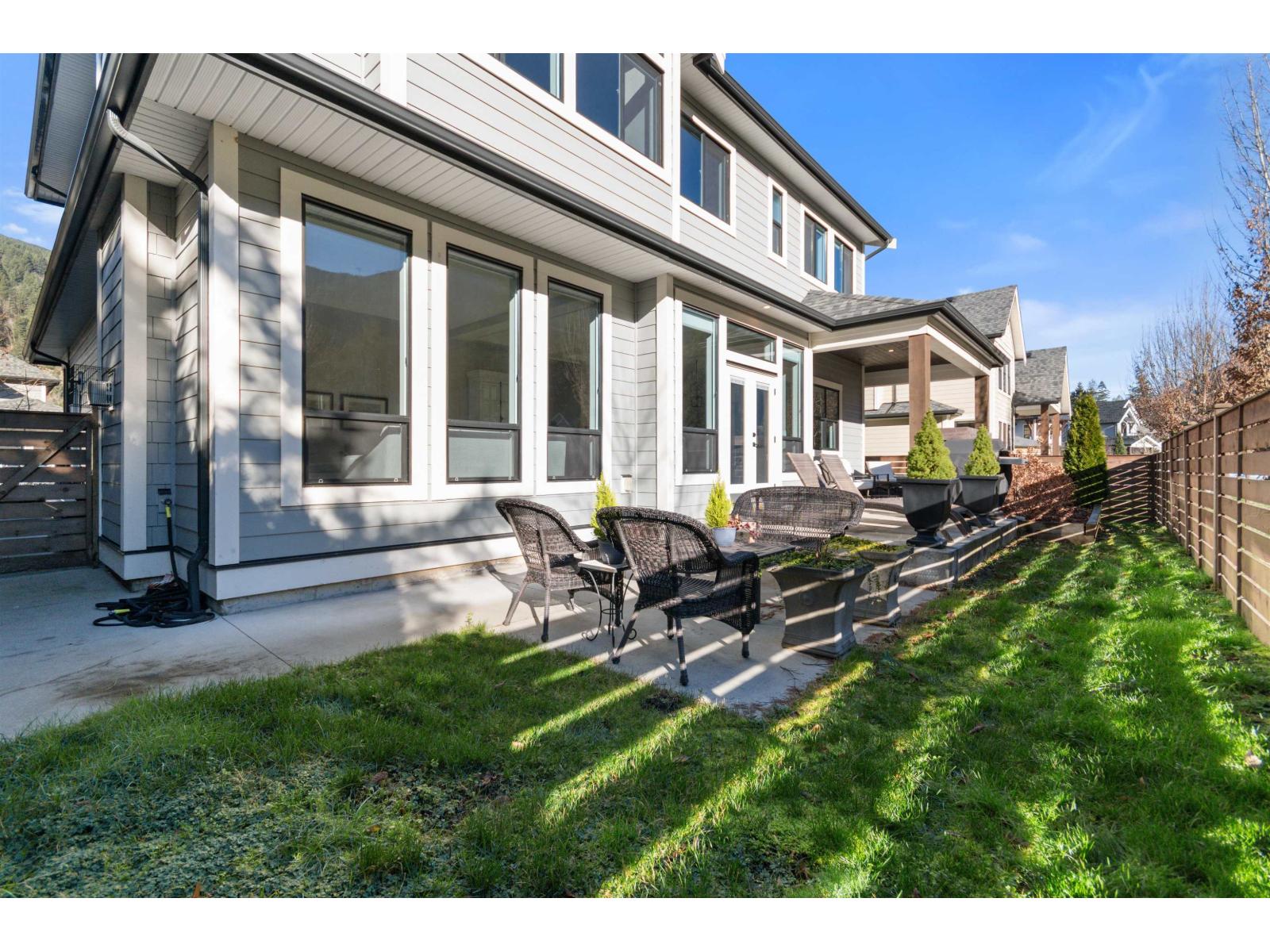 44 1885 COLUMBIA VALLEY ROAD, Cultus Lake South, Cultus Lake