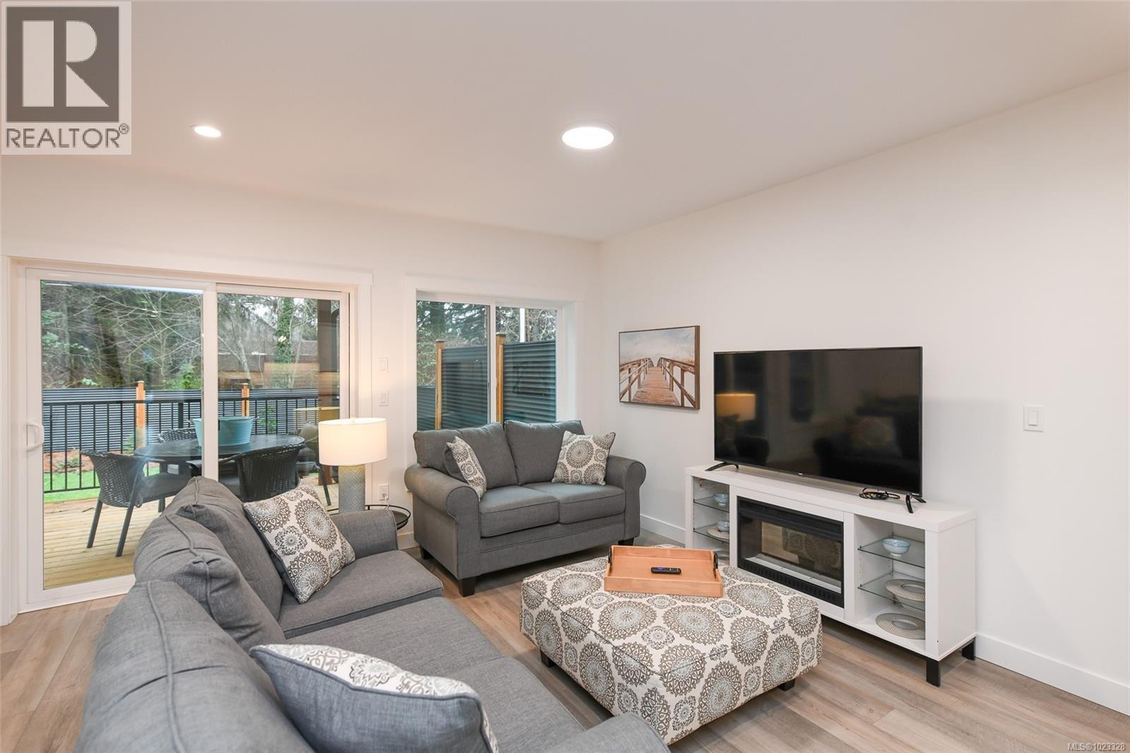 A 2155 Cousins Ave, Courtenay