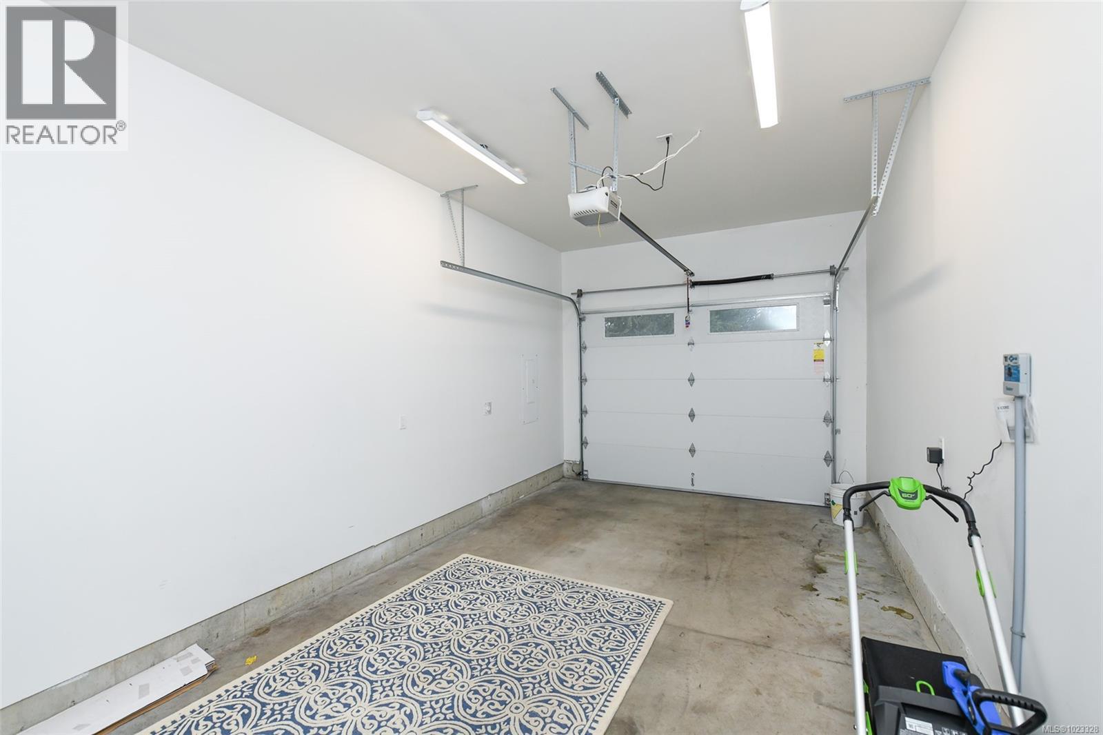 A 2155 Cousins Ave, Courtenay