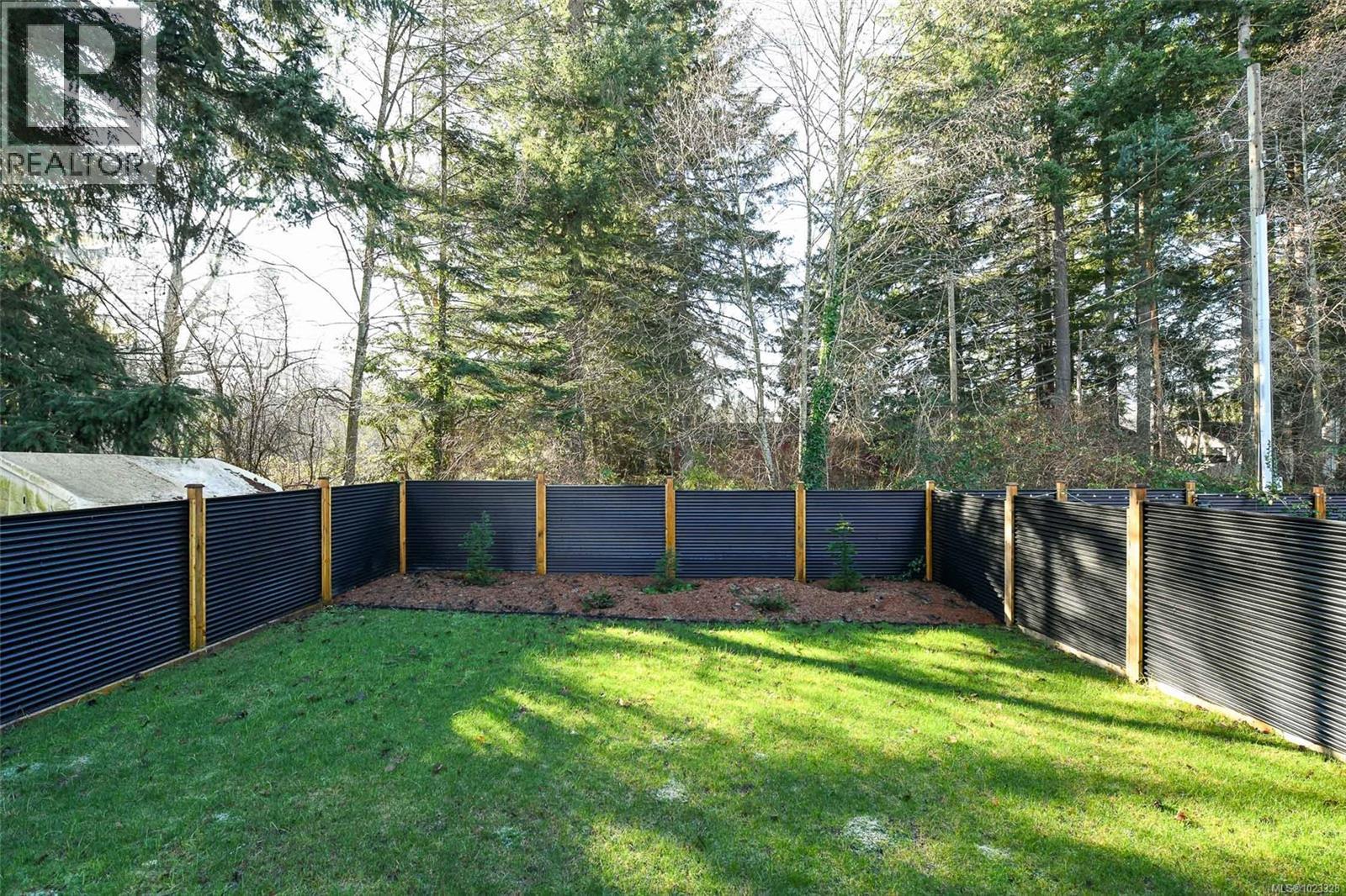 A 2155 Cousins Ave, Courtenay