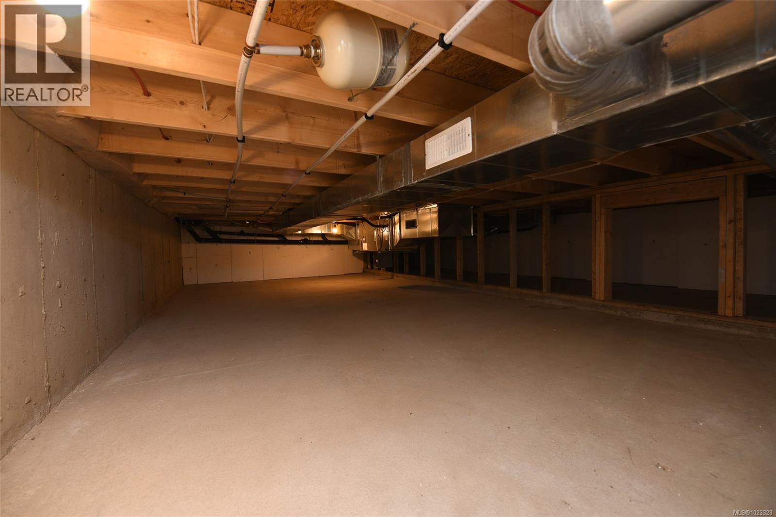 A 2155 Cousins Ave, Courtenay